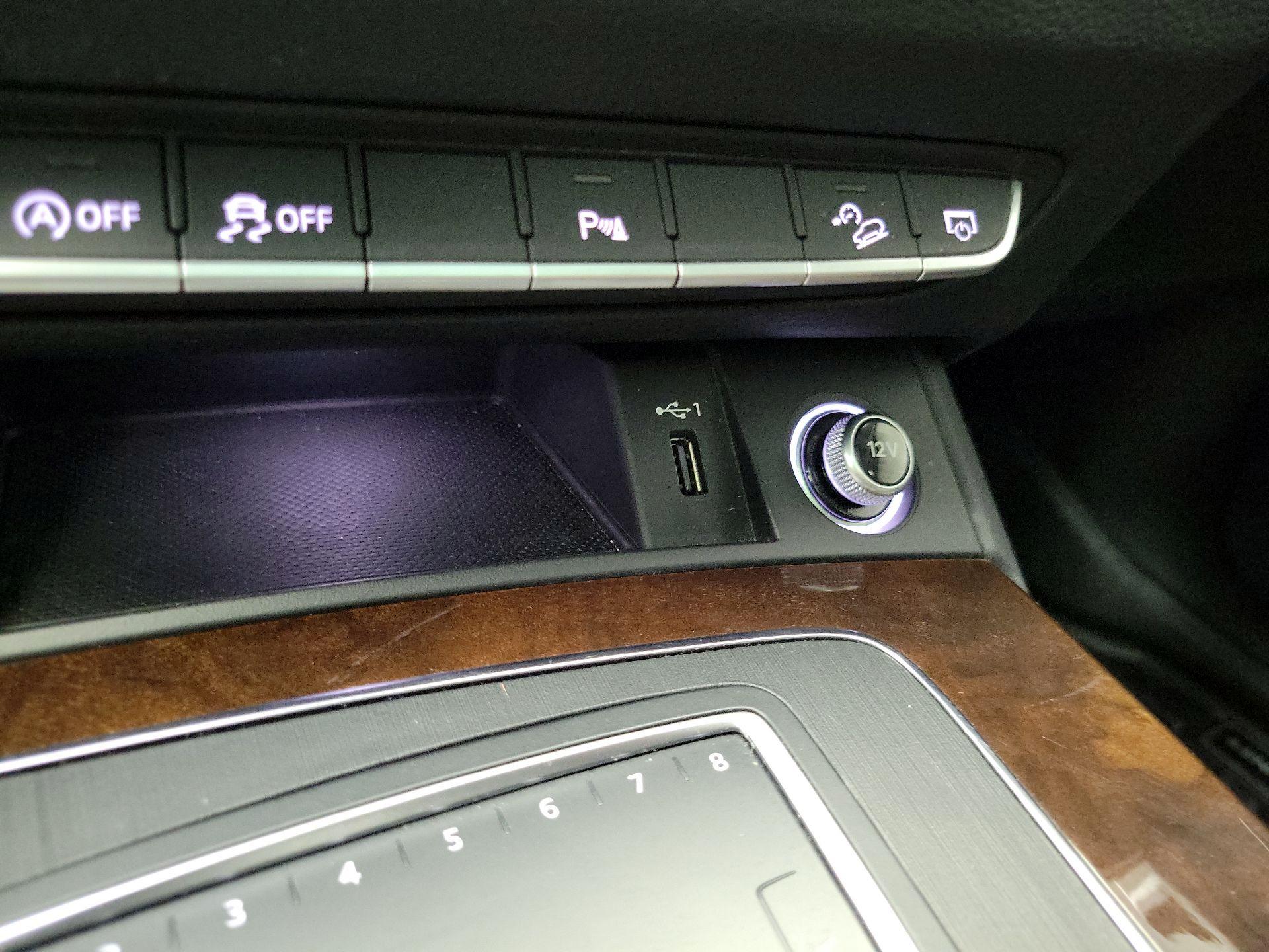 Thumbnail: 2020 Audi Q5 - 19