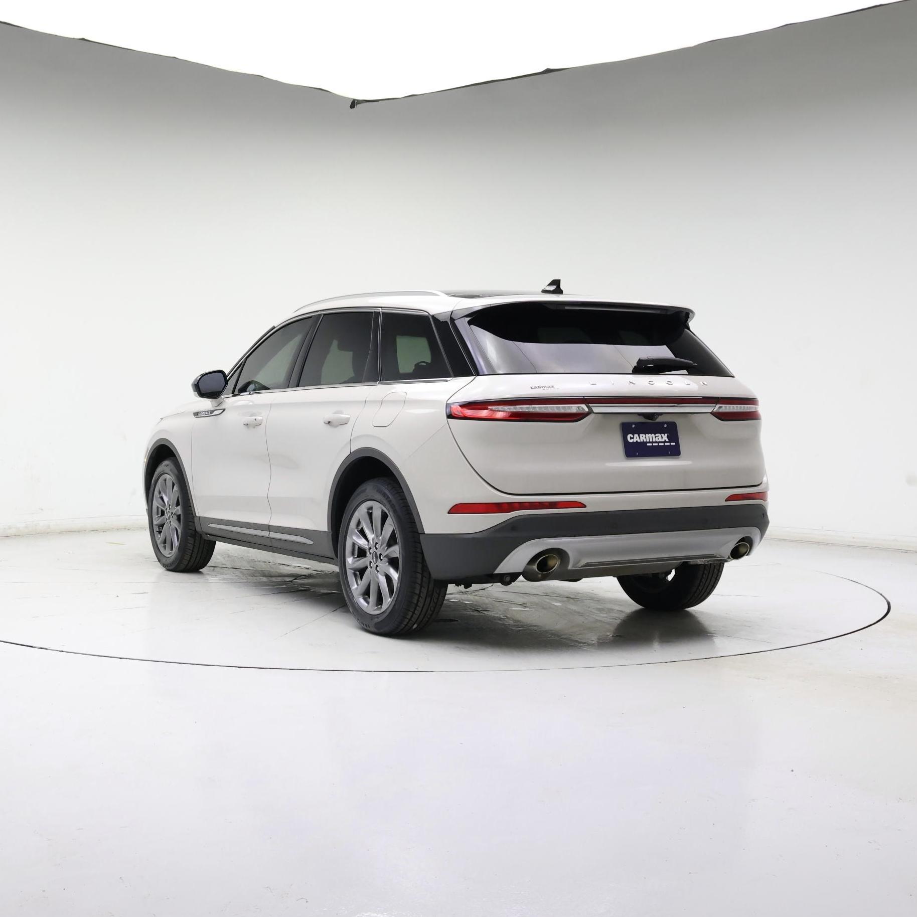 Thumbnail: 2021 Lincoln Corsair - 2