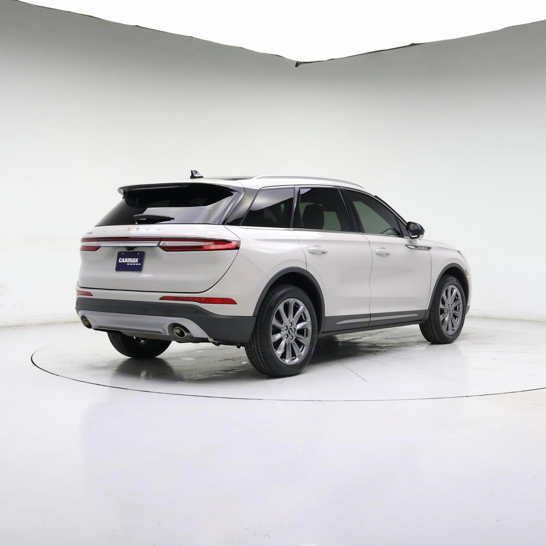 Thumbnail: 2021 Lincoln Corsair - 8