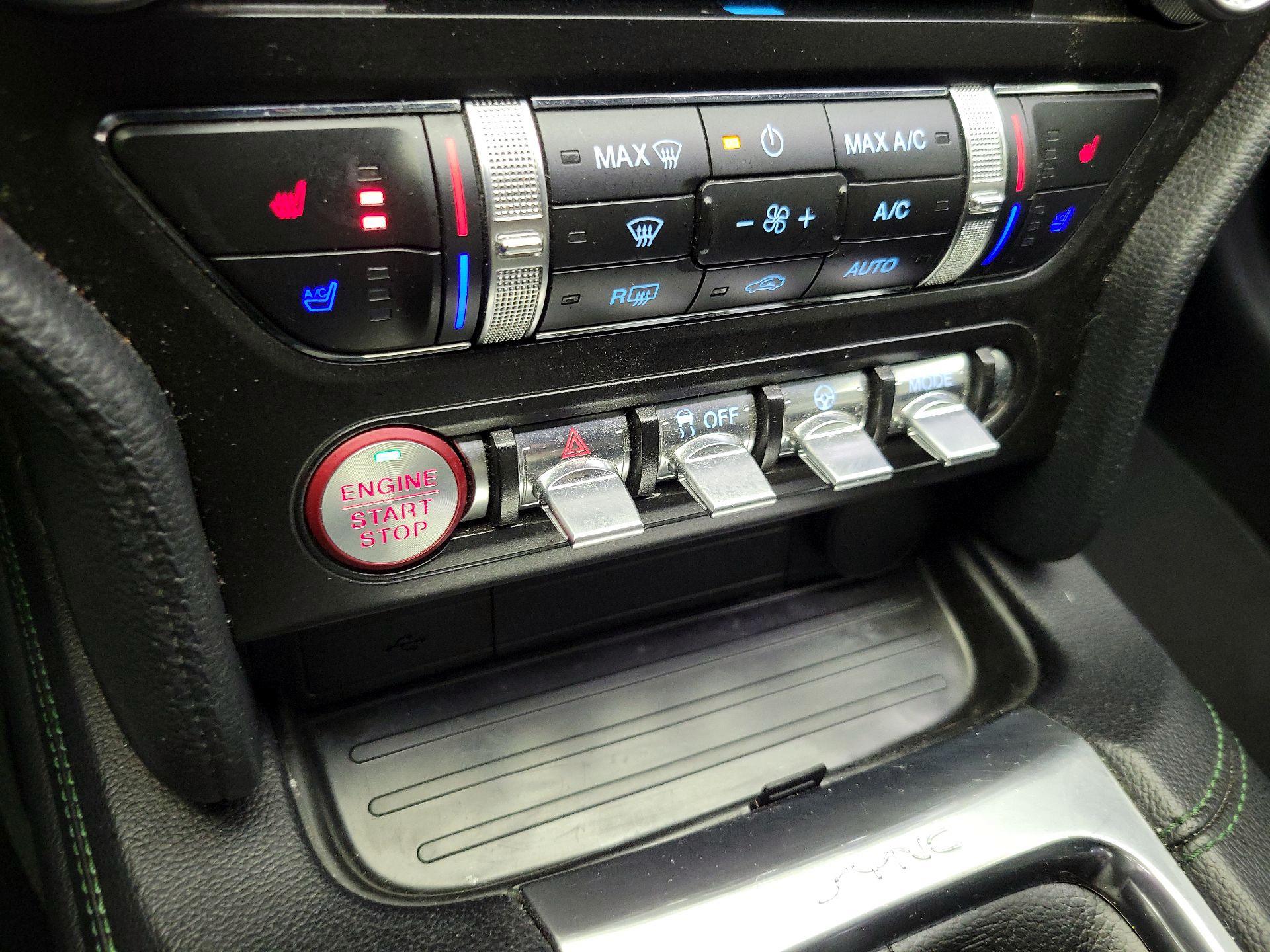 Thumbnail: 2019 Ford Mustang - 17