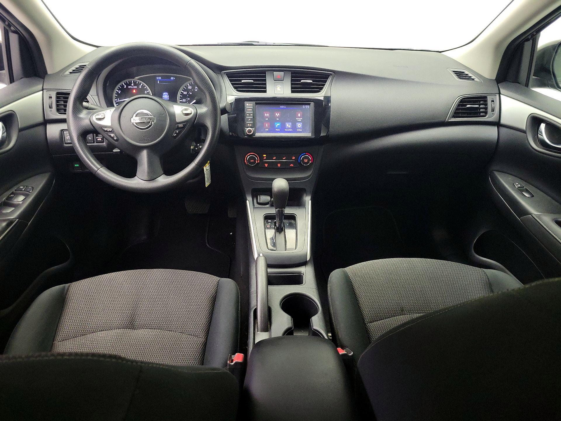 Thumbnail: 2019 Nissan Sentra - 9