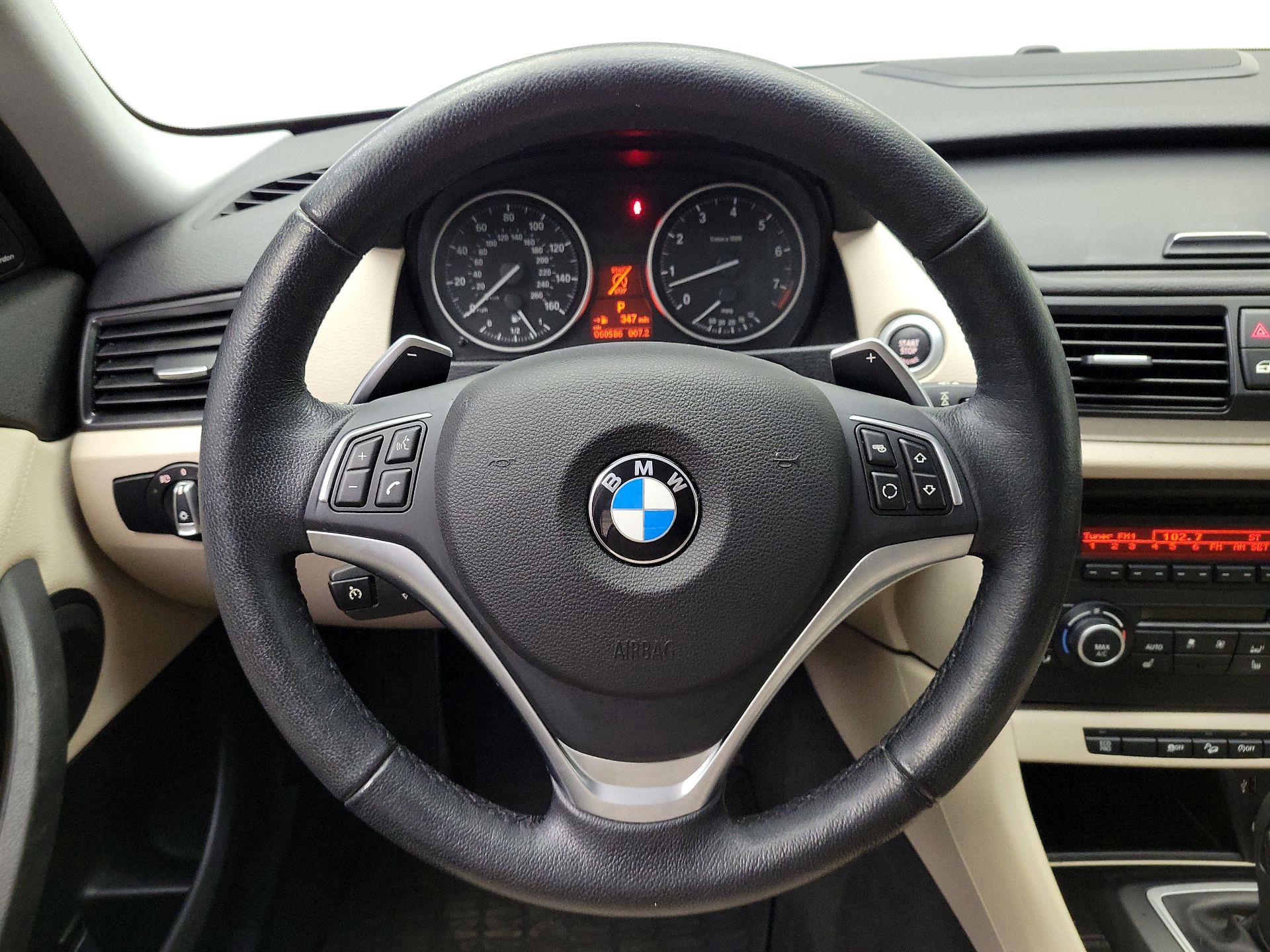 Thumbnail: 2015 BMW X1 - 10