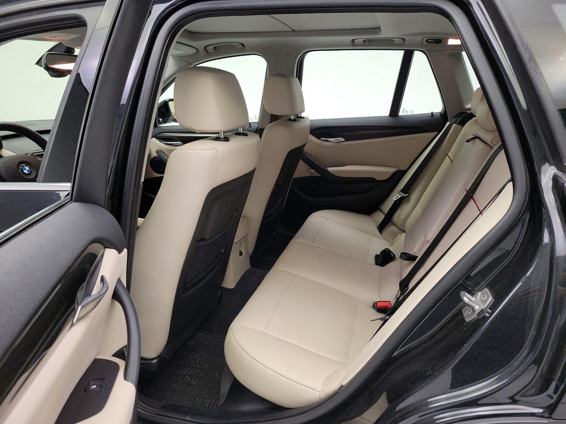 Thumbnail: 2015 BMW X1 - 18