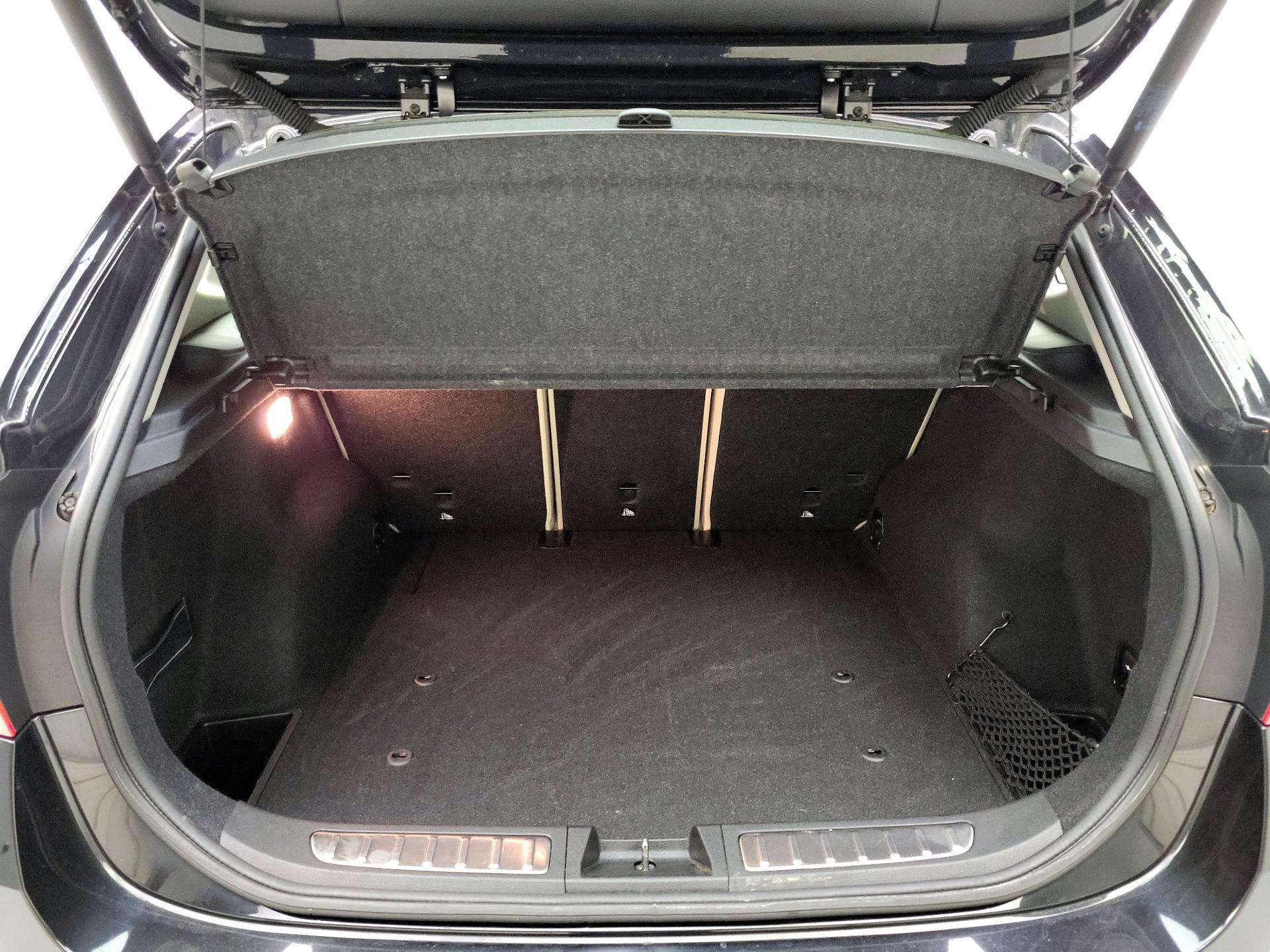 Thumbnail: 2015 BMW X1 - 19