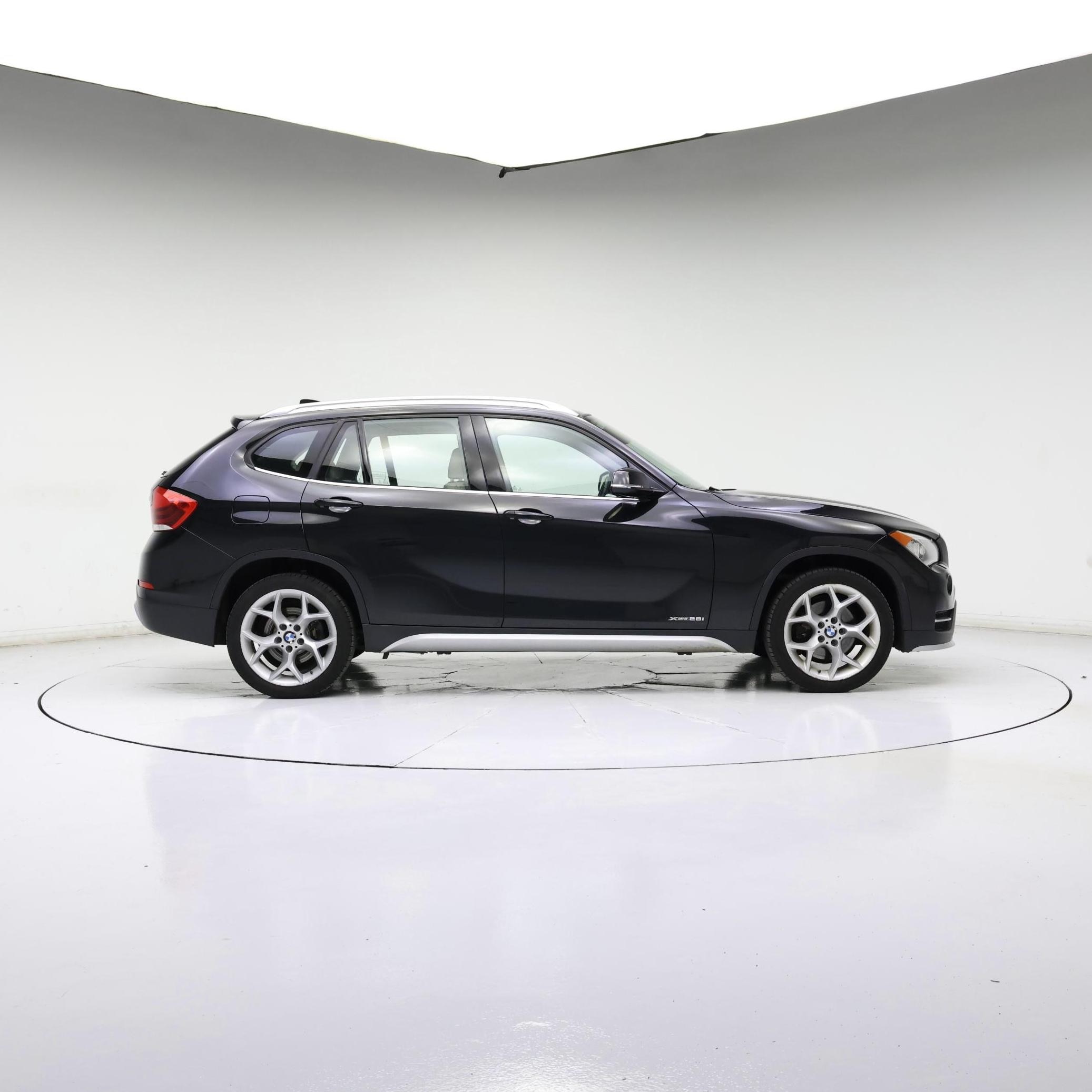Thumbnail: 2015 BMW X1 - 7
