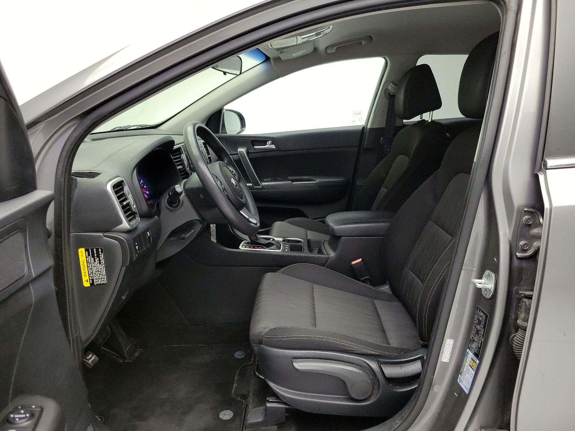 Thumbnail: 2017 Kia Sportage - 11