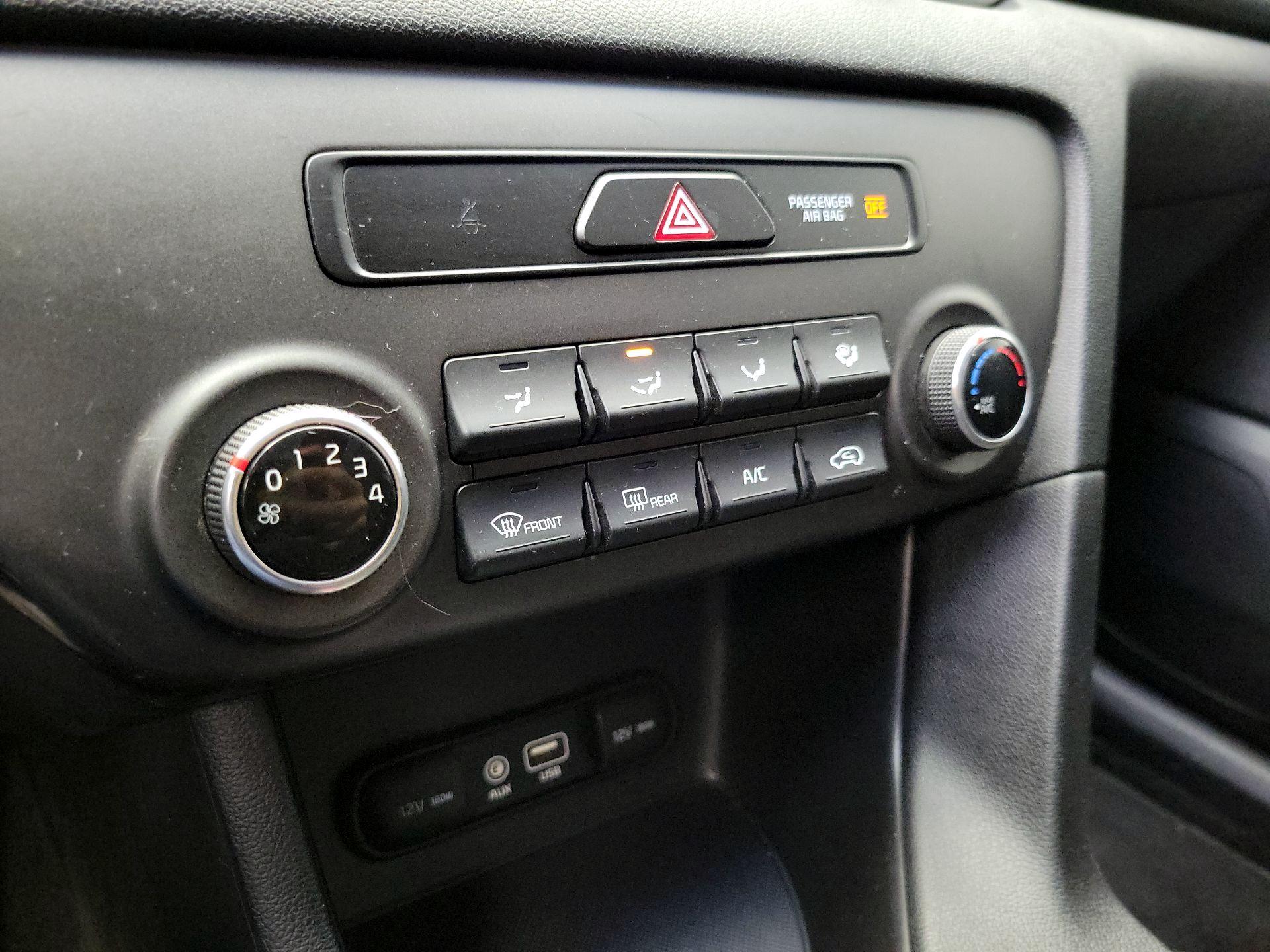 Thumbnail: 2017 Kia Sportage - 15