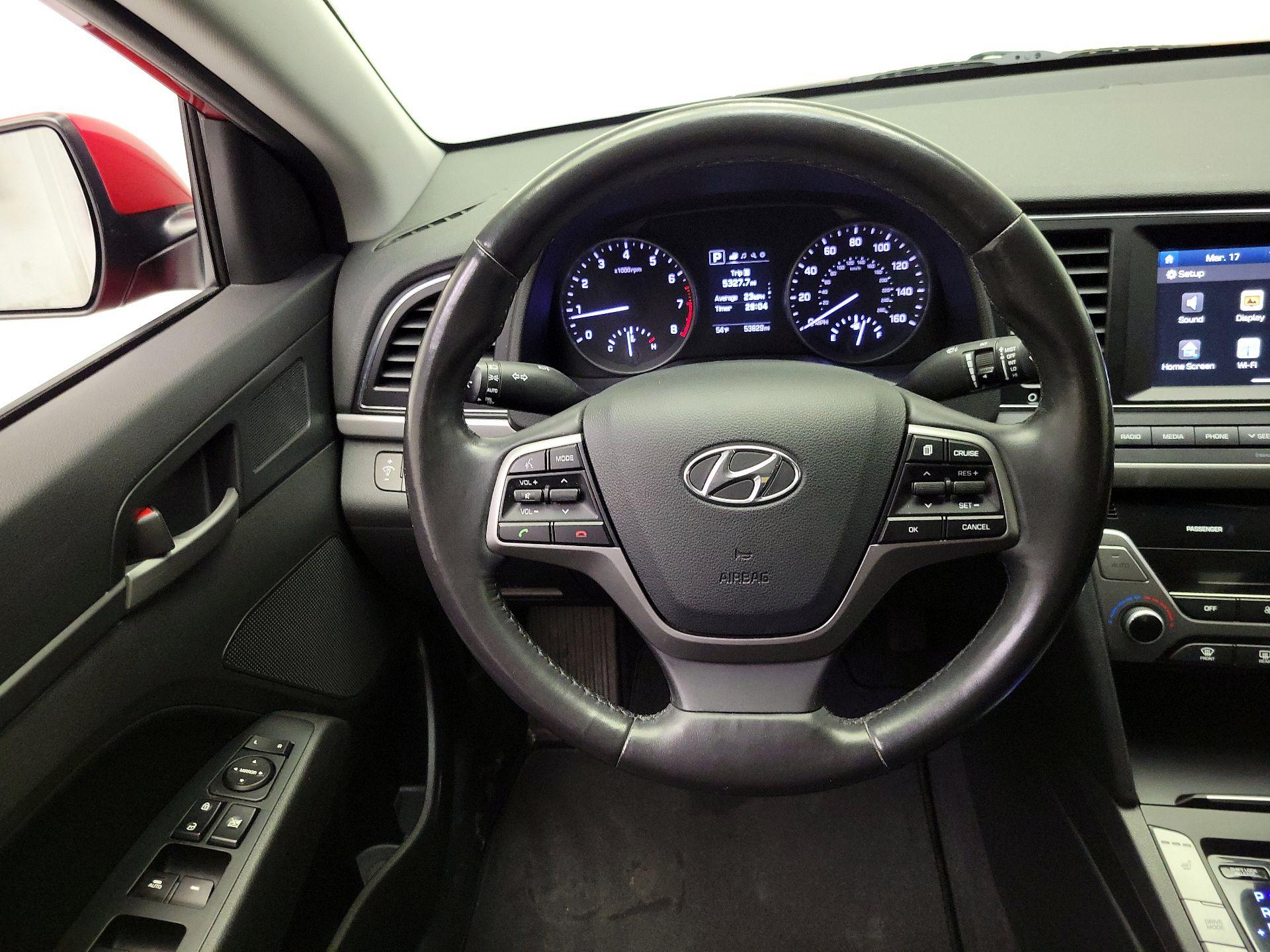 Thumbnail: 2017 Hyundai Elantra - 10