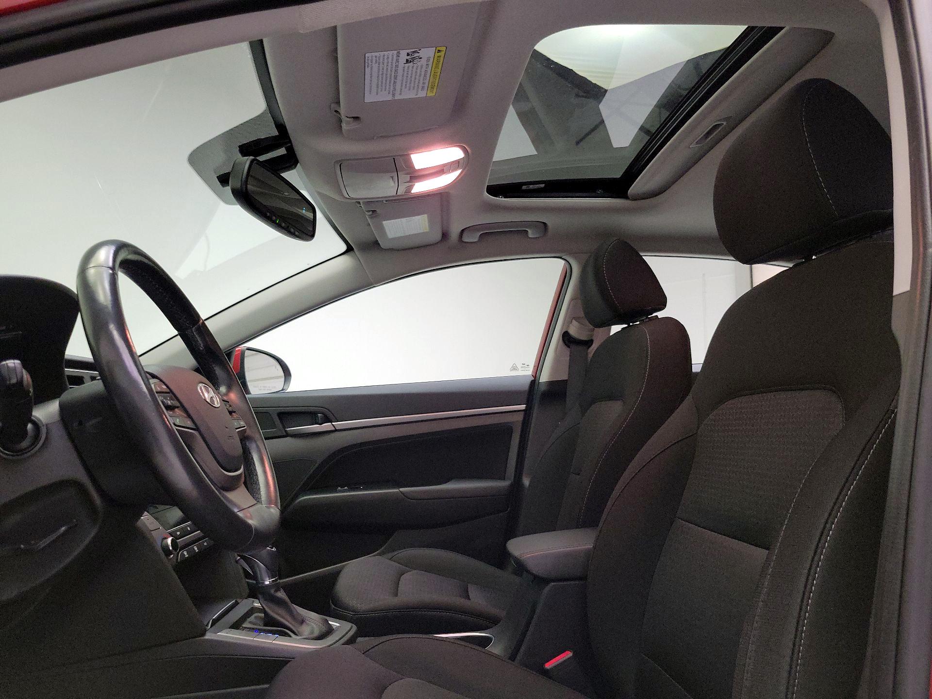 Thumbnail: 2017 Hyundai Elantra - 19