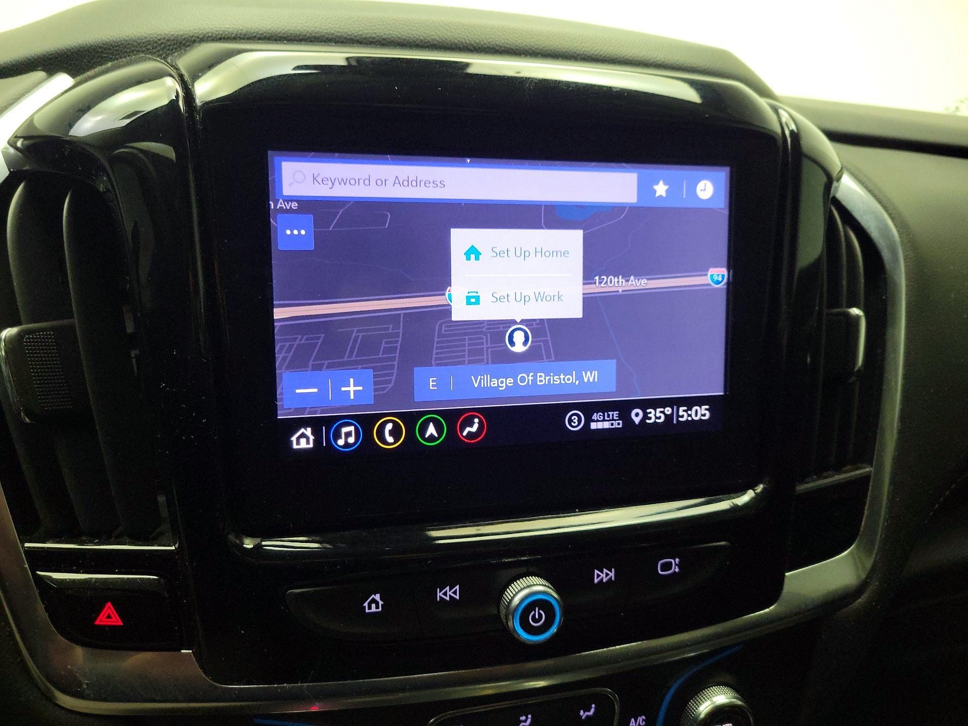 Thumbnail: 2021 Chevrolet Traverse - 14