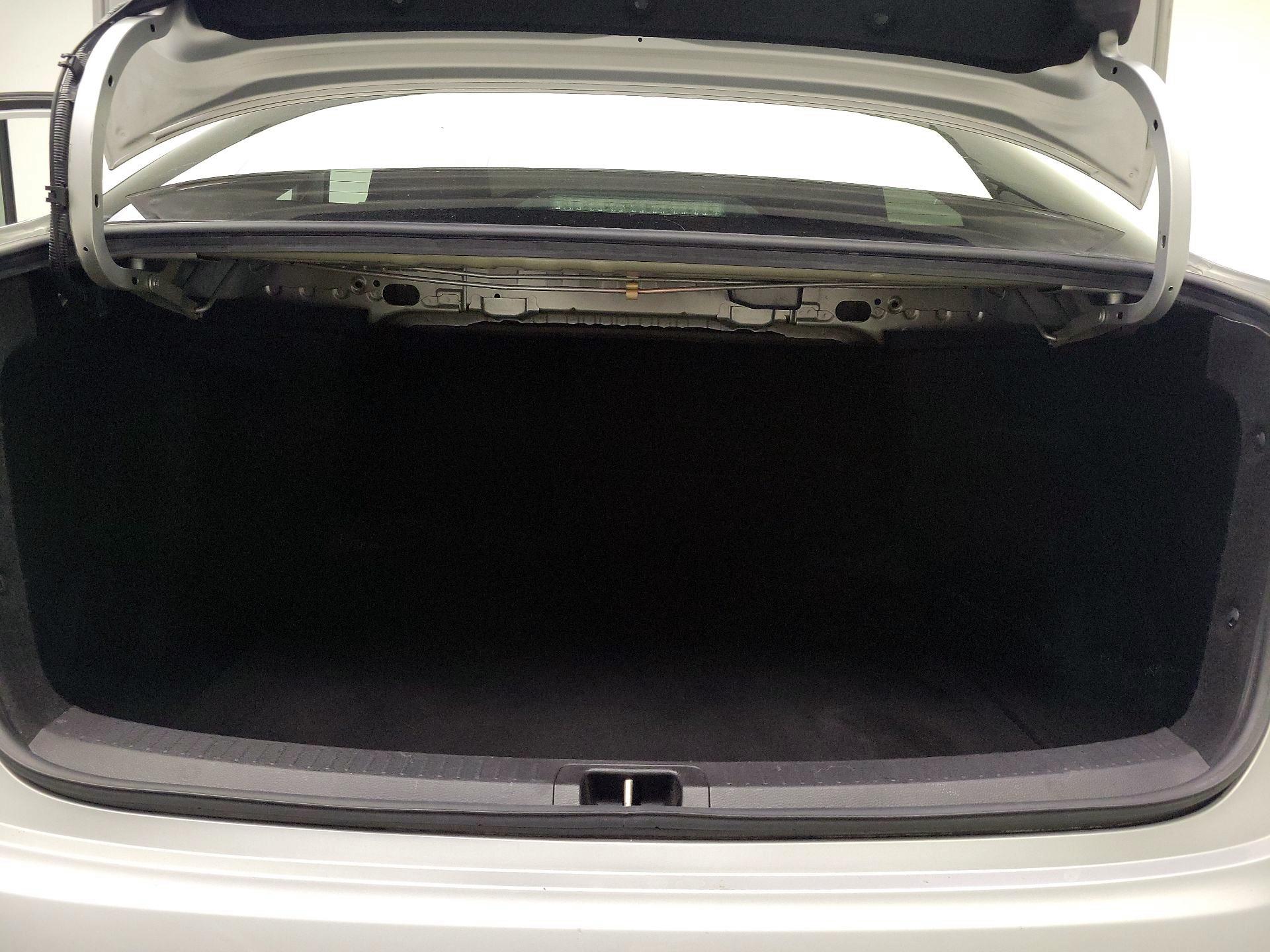 Thumbnail: 2020 Toyota Corolla - 20