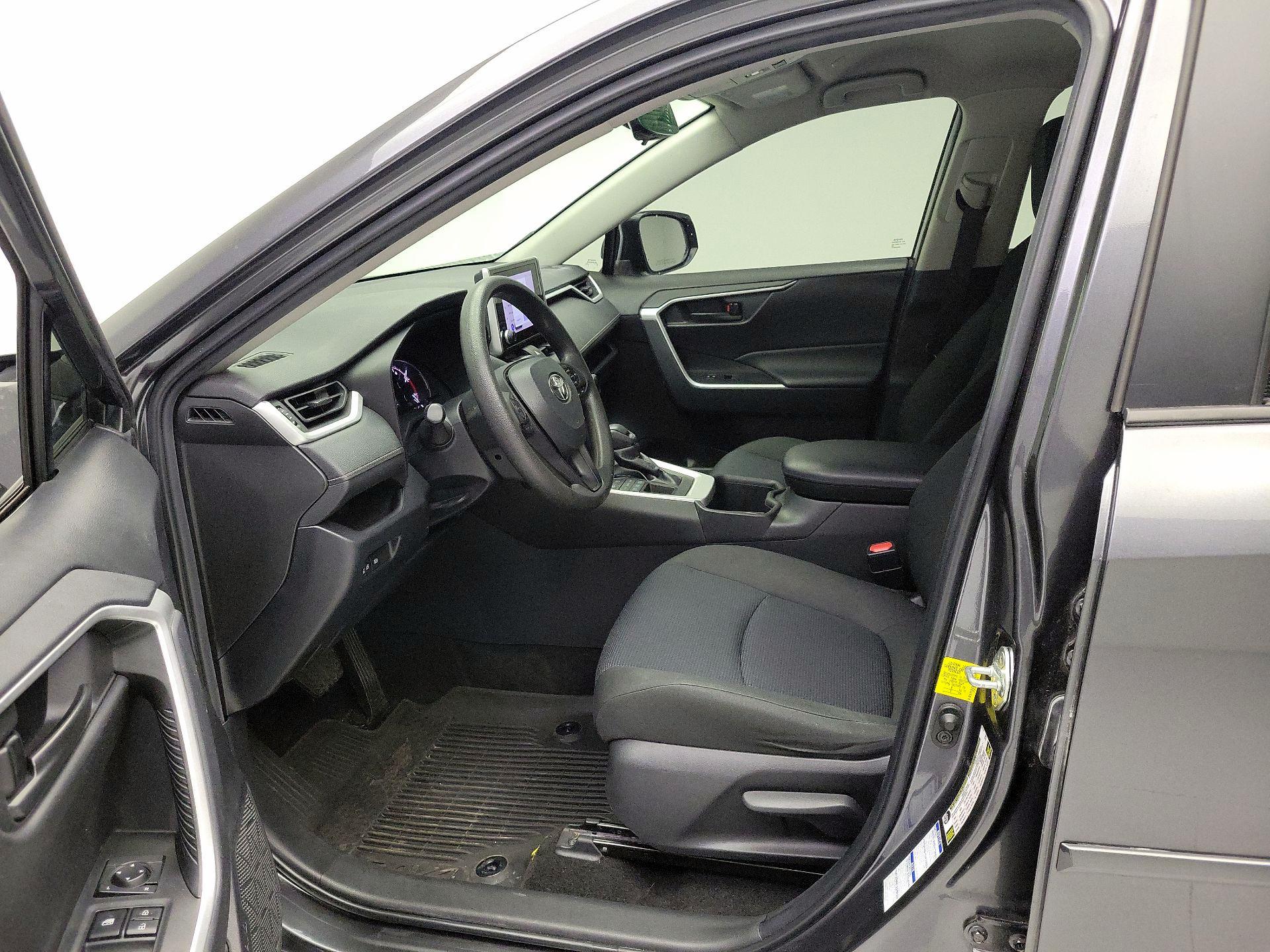 Thumbnail: 2023 Toyota RAV4 - 11