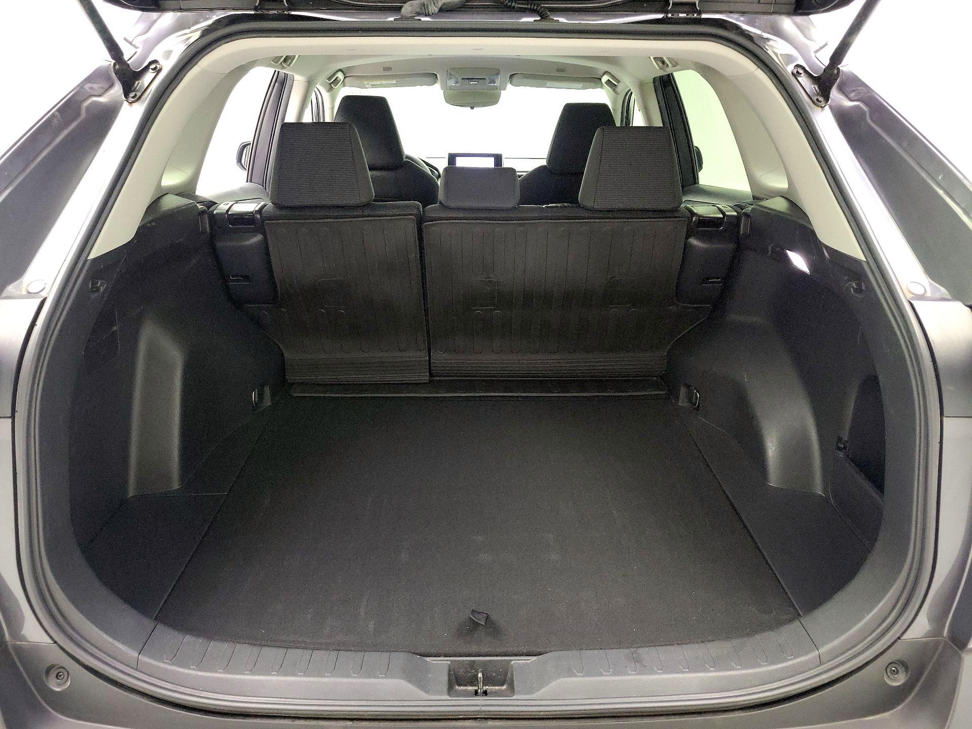 Thumbnail: 2023 Toyota RAV4 - 19