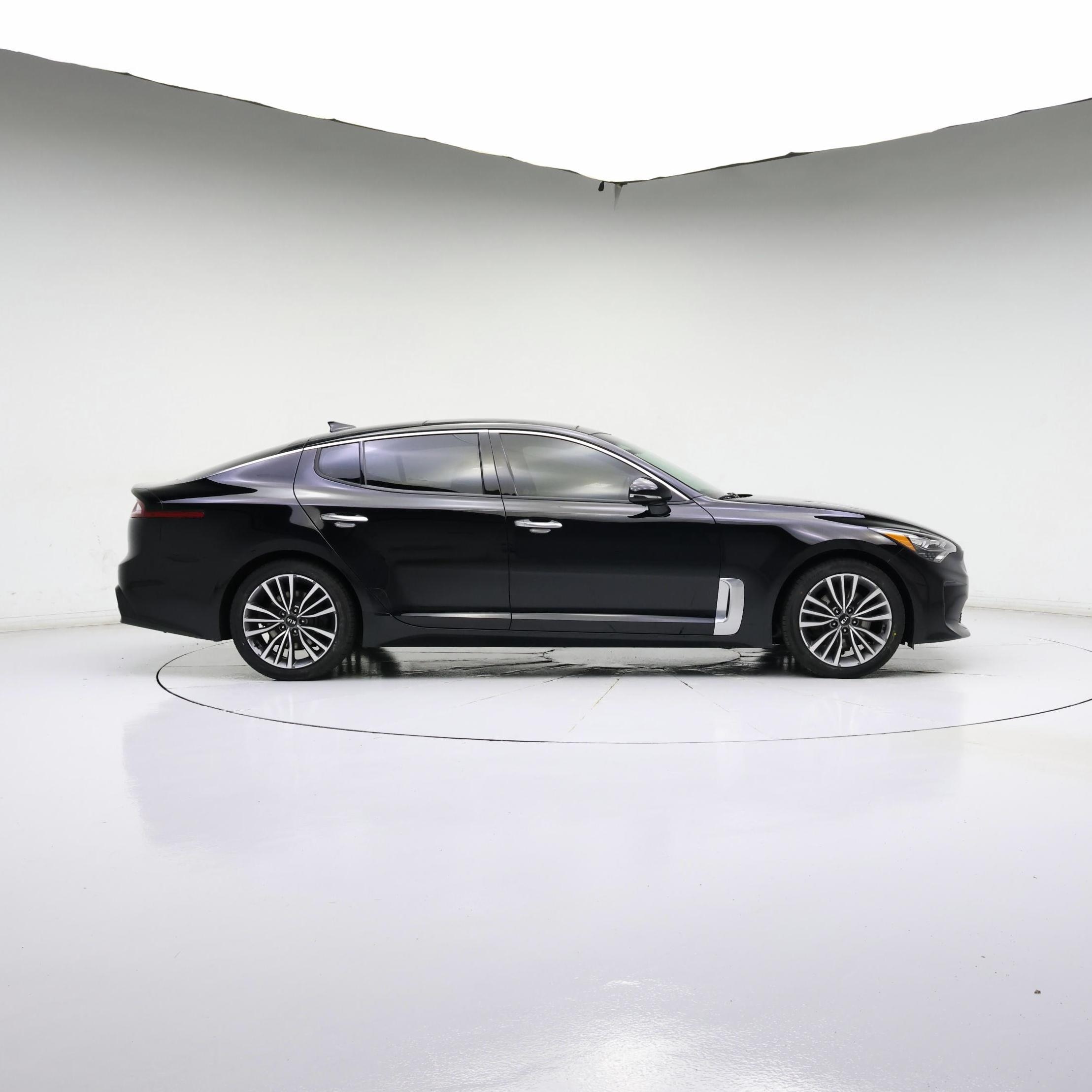 Thumbnail: 2019 Kia Stinger - 7