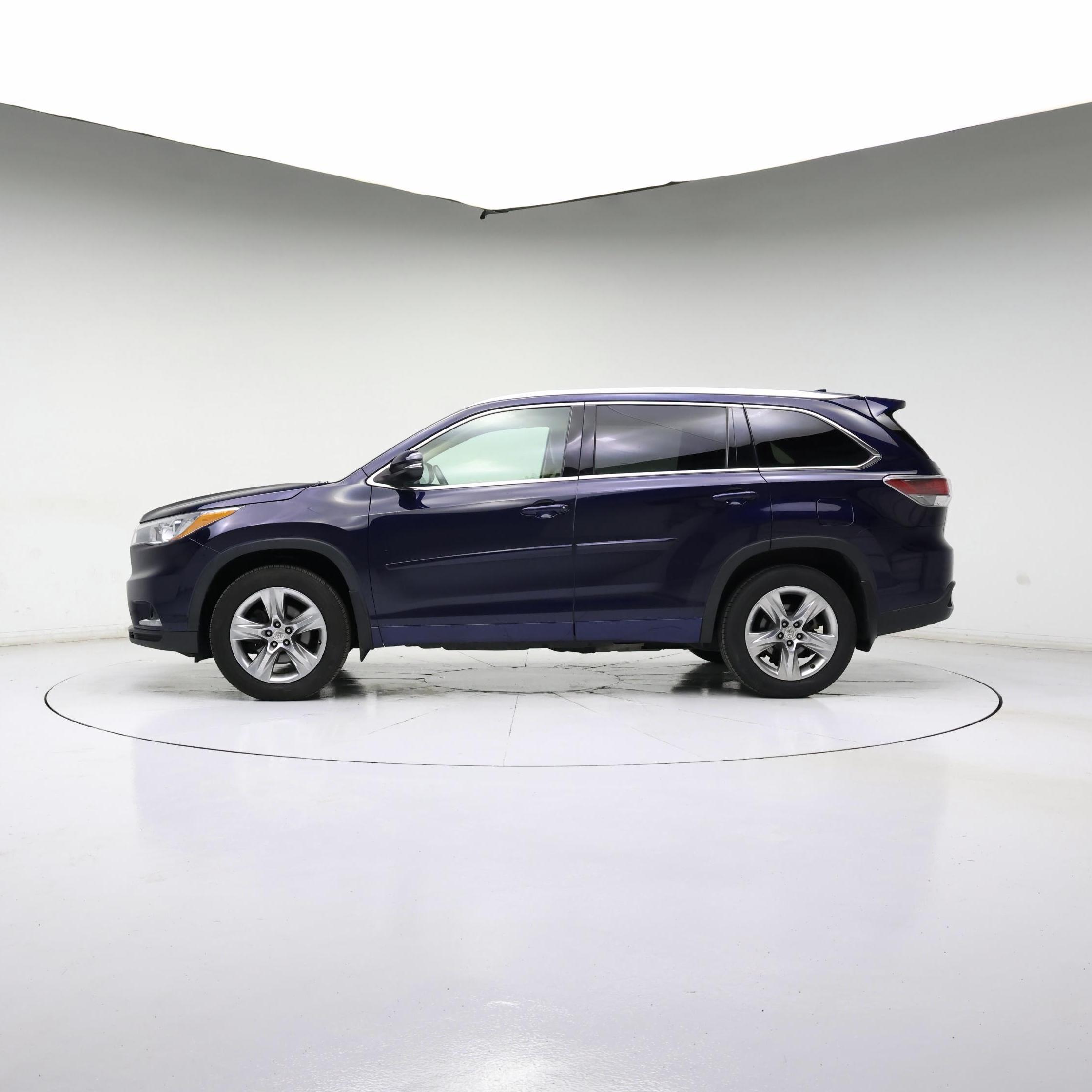 Thumbnail: 2015 Toyota Highlander - 3