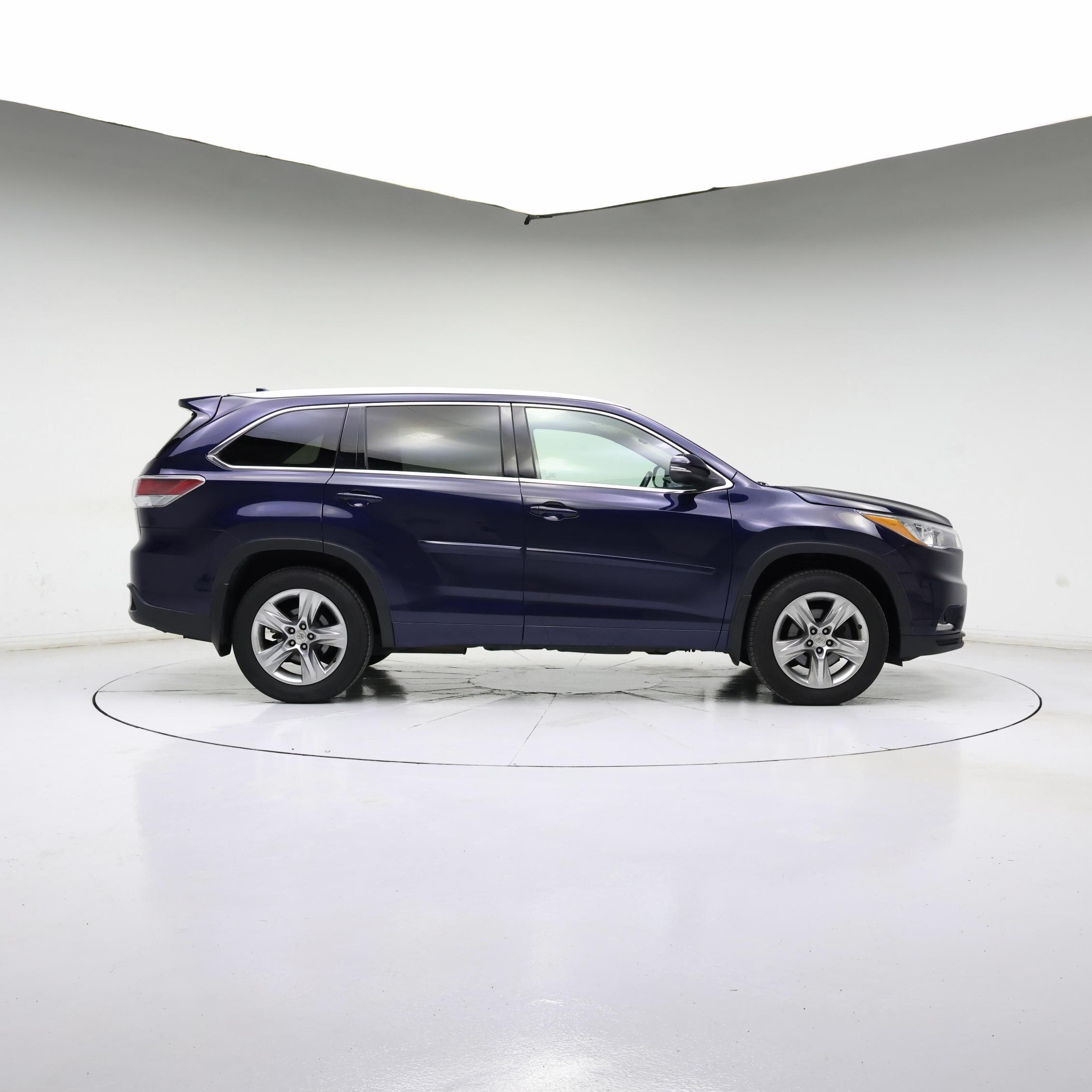 Thumbnail: 2015 Toyota Highlander - 7