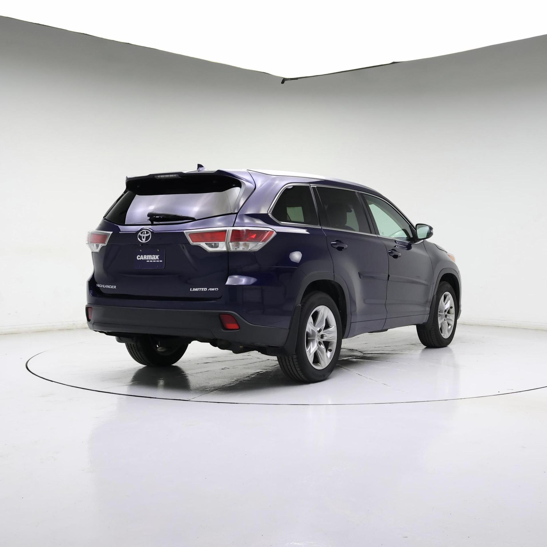 Thumbnail: 2015 Toyota Highlander - 8