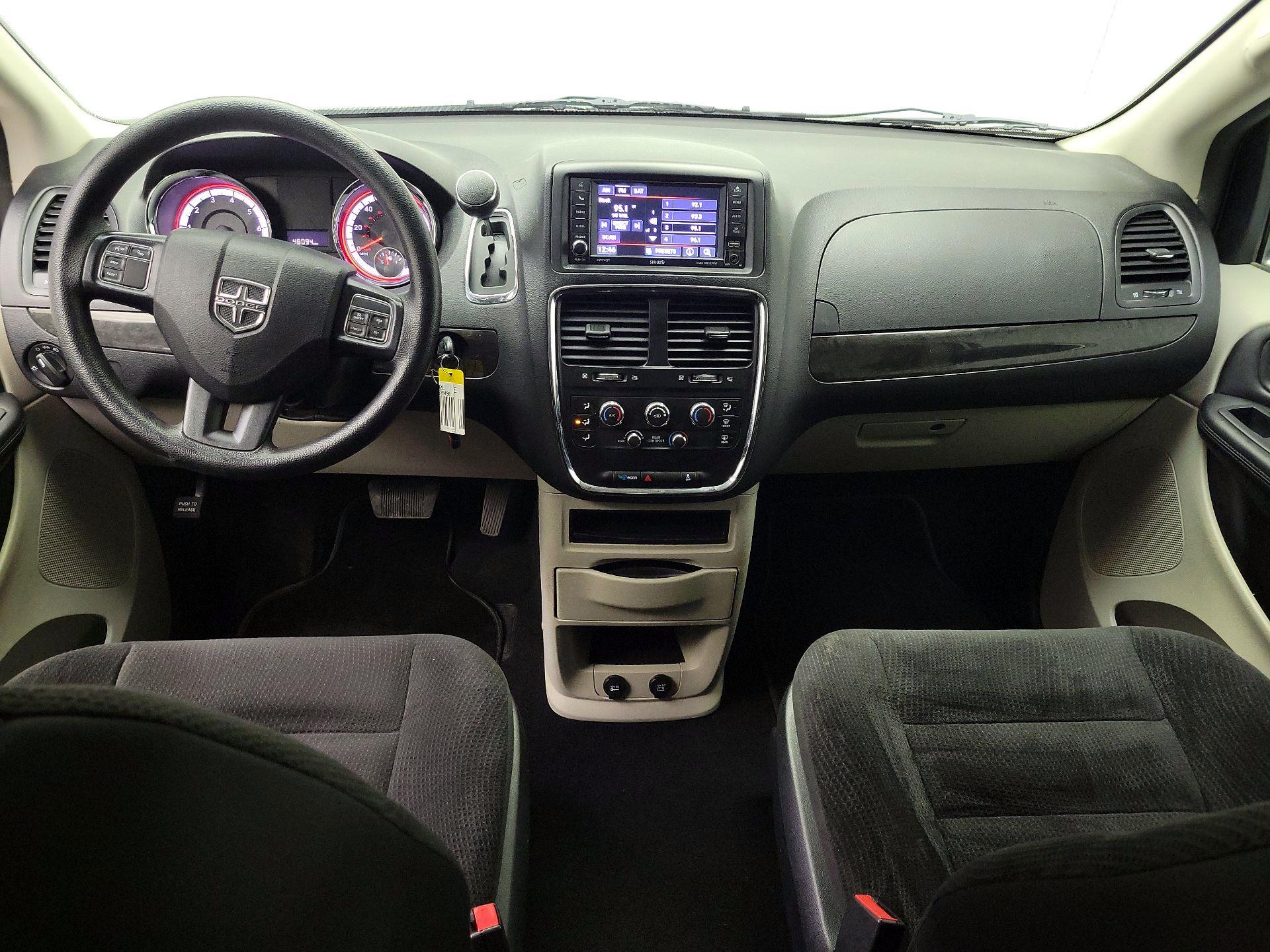 Thumbnail: 2019 Dodge Grand Caravan - 9