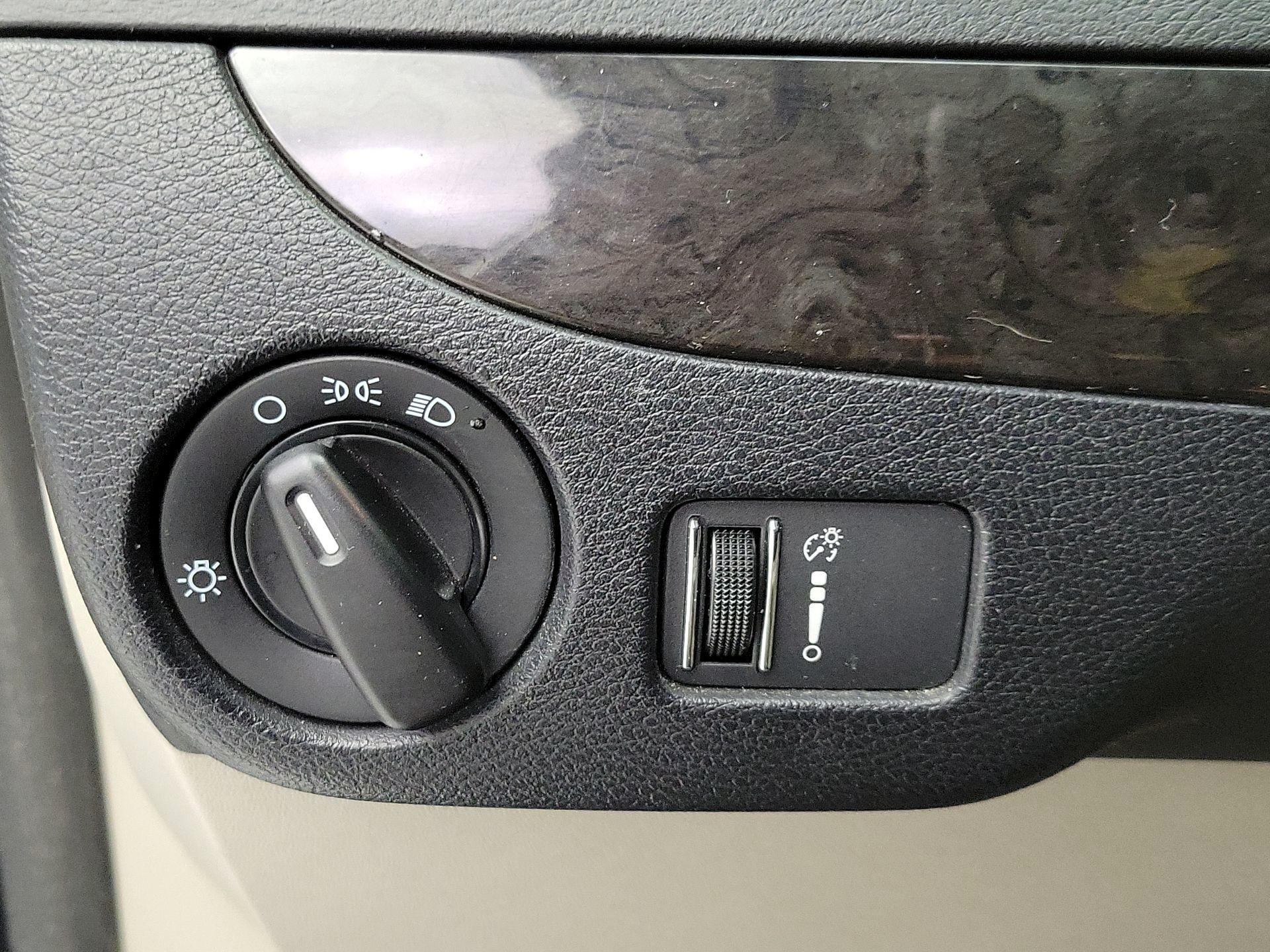 Thumbnail: 2019 Dodge Grand Caravan - 13