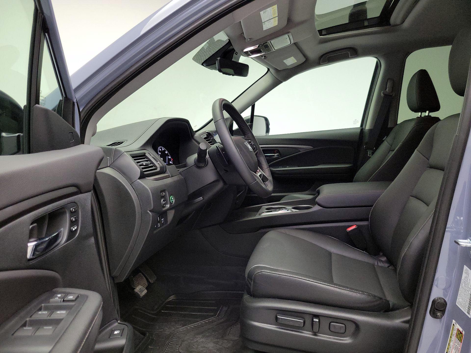 Thumbnail: 2025 Honda Ridgeline - 11