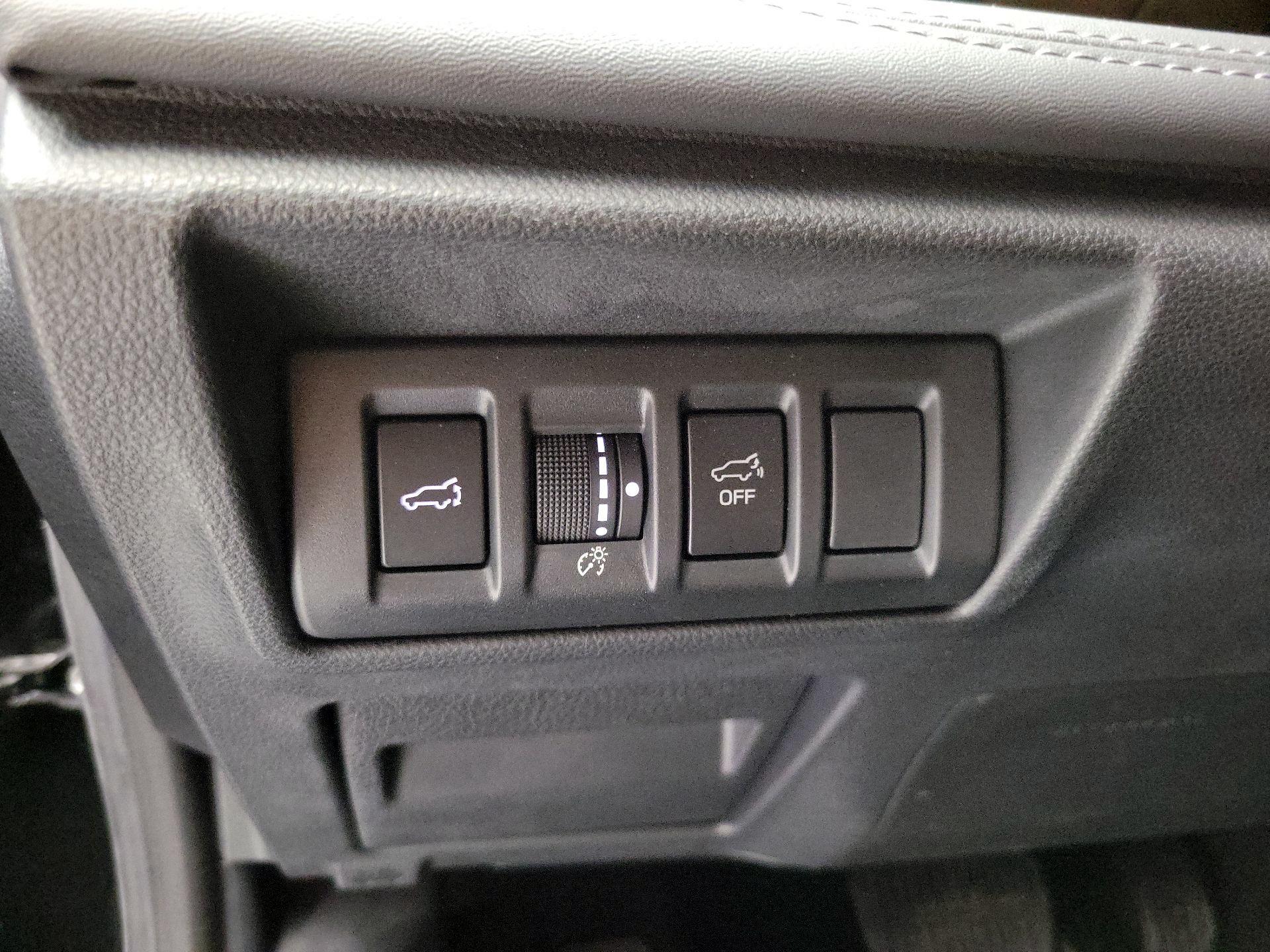 Thumbnail: 2020 Subaru Outback - 13