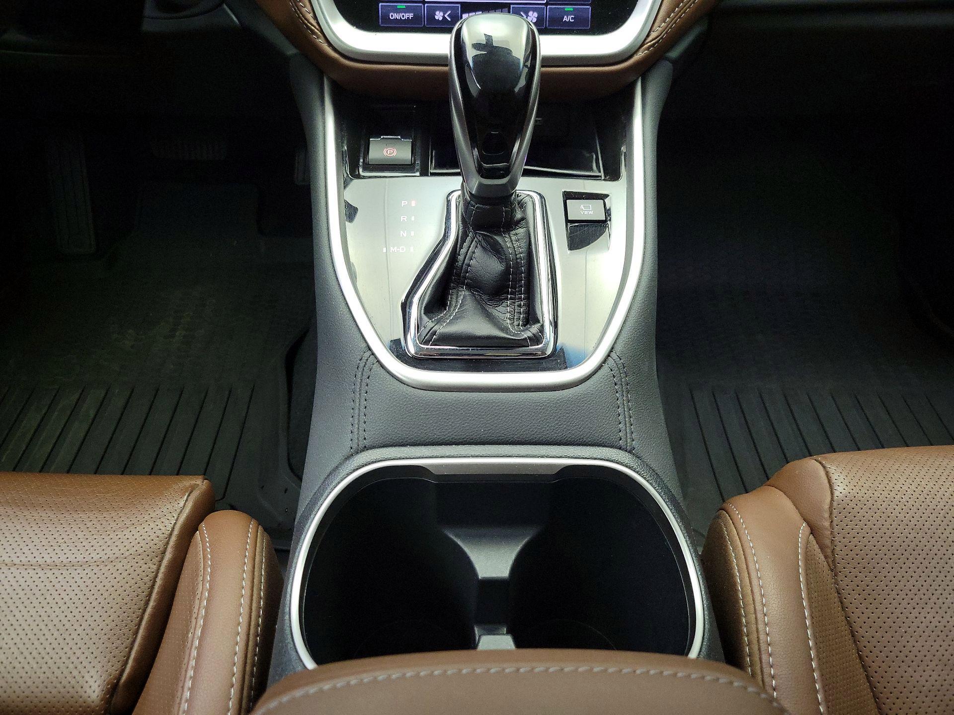 Thumbnail: 2020 Subaru Outback - 18