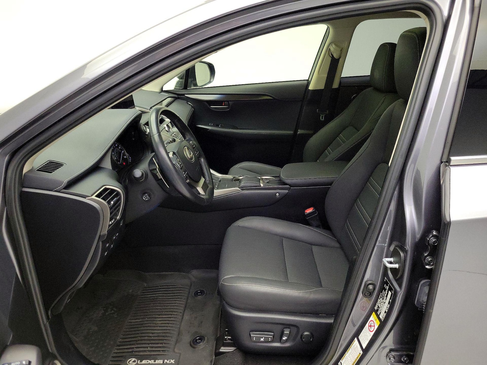 2019 Lexus NX 300 - Photo 12