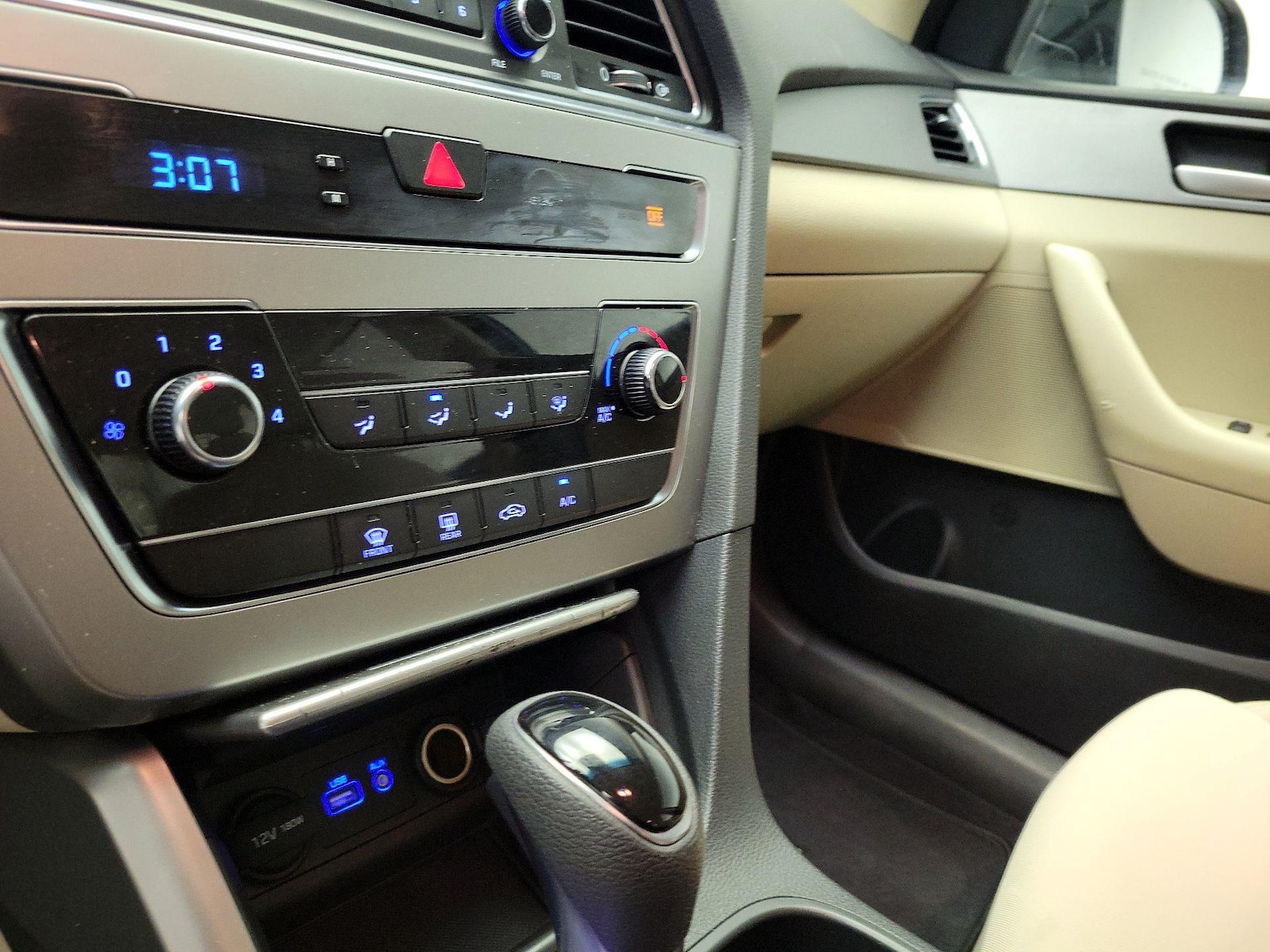 2015 Hyundai Sonata SE - Photo 16