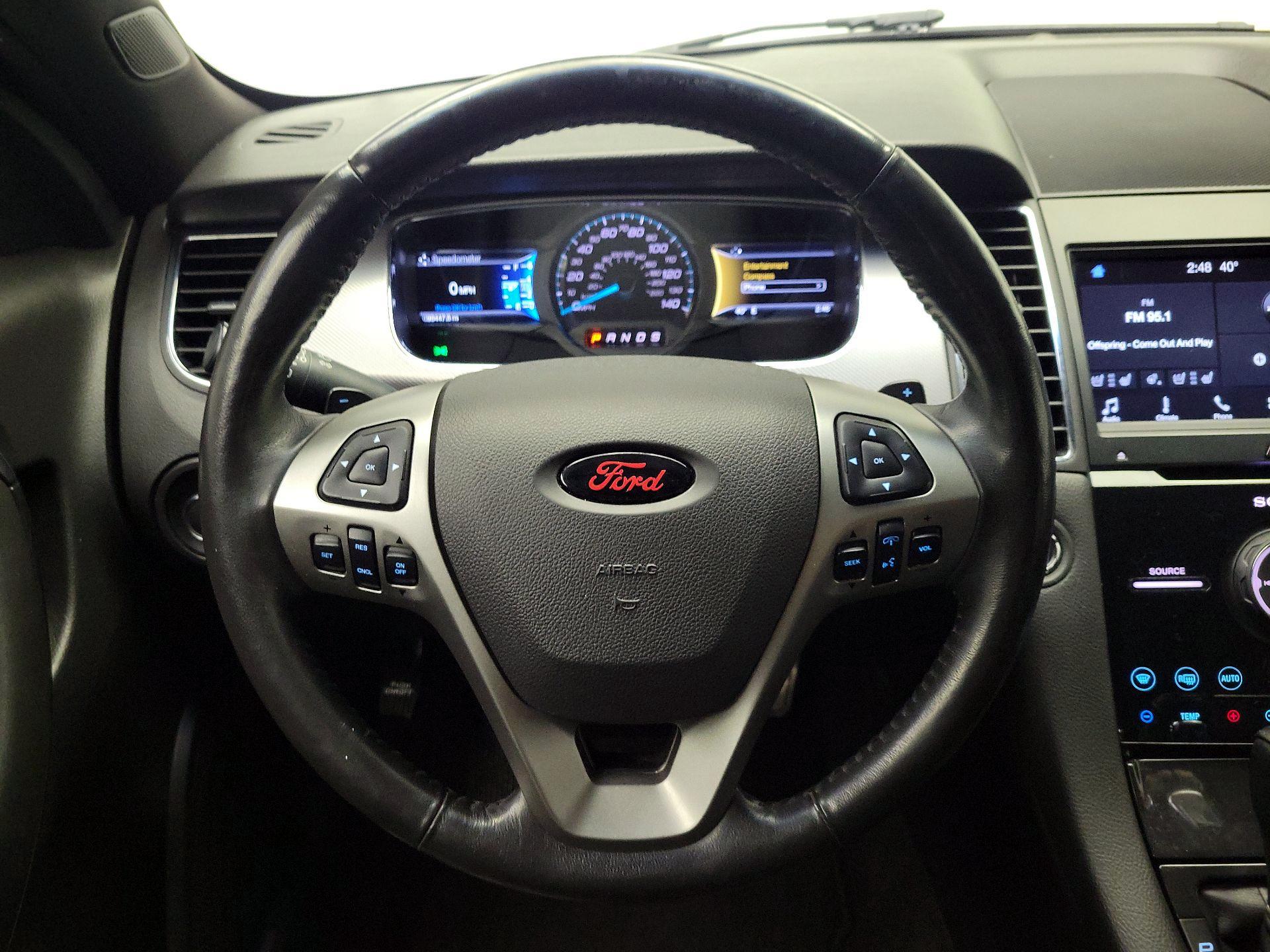 Thumbnail: 2018 Ford Taurus - 10