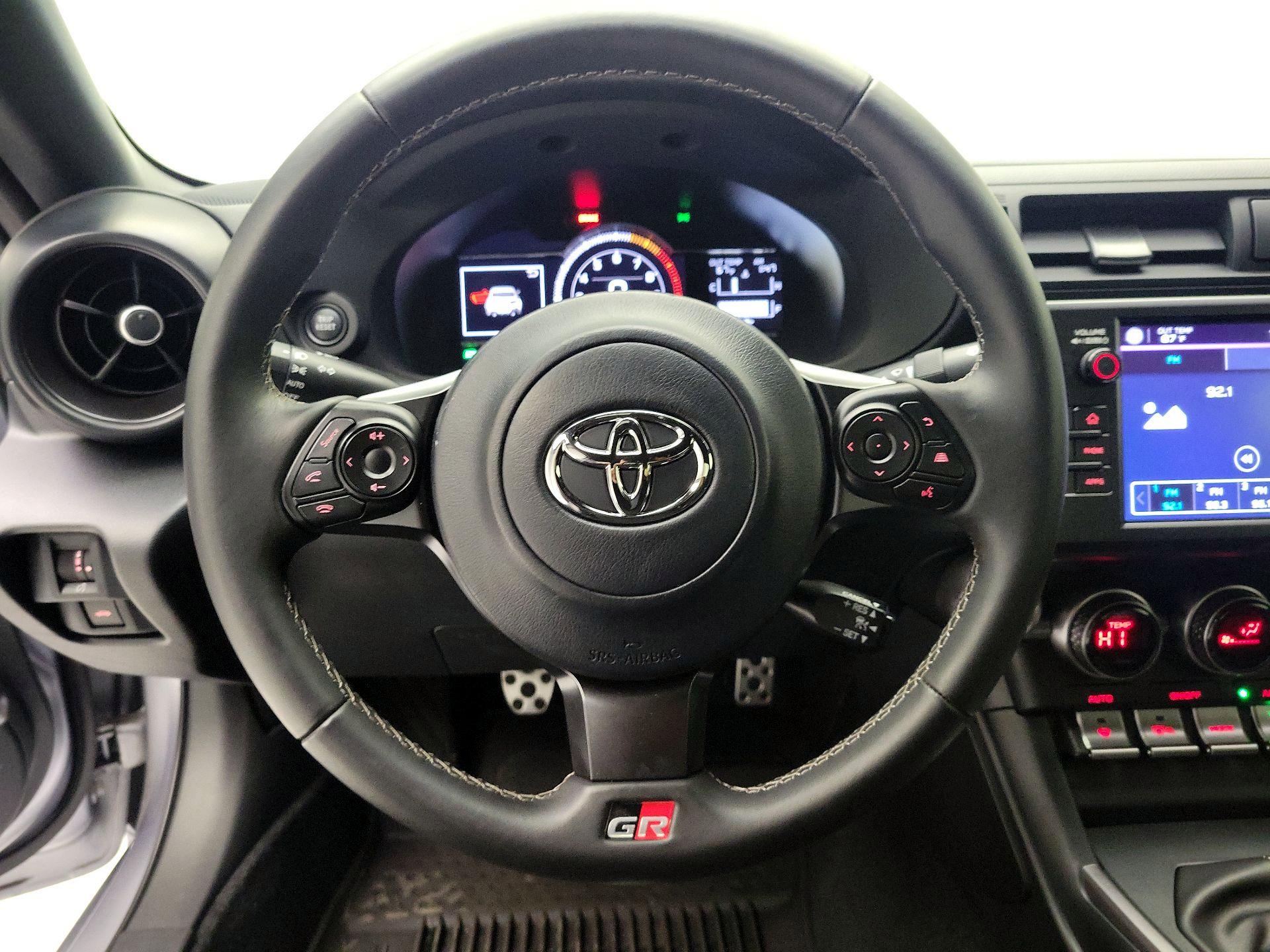 Thumbnail: 2024 Toyota GR86 - 10