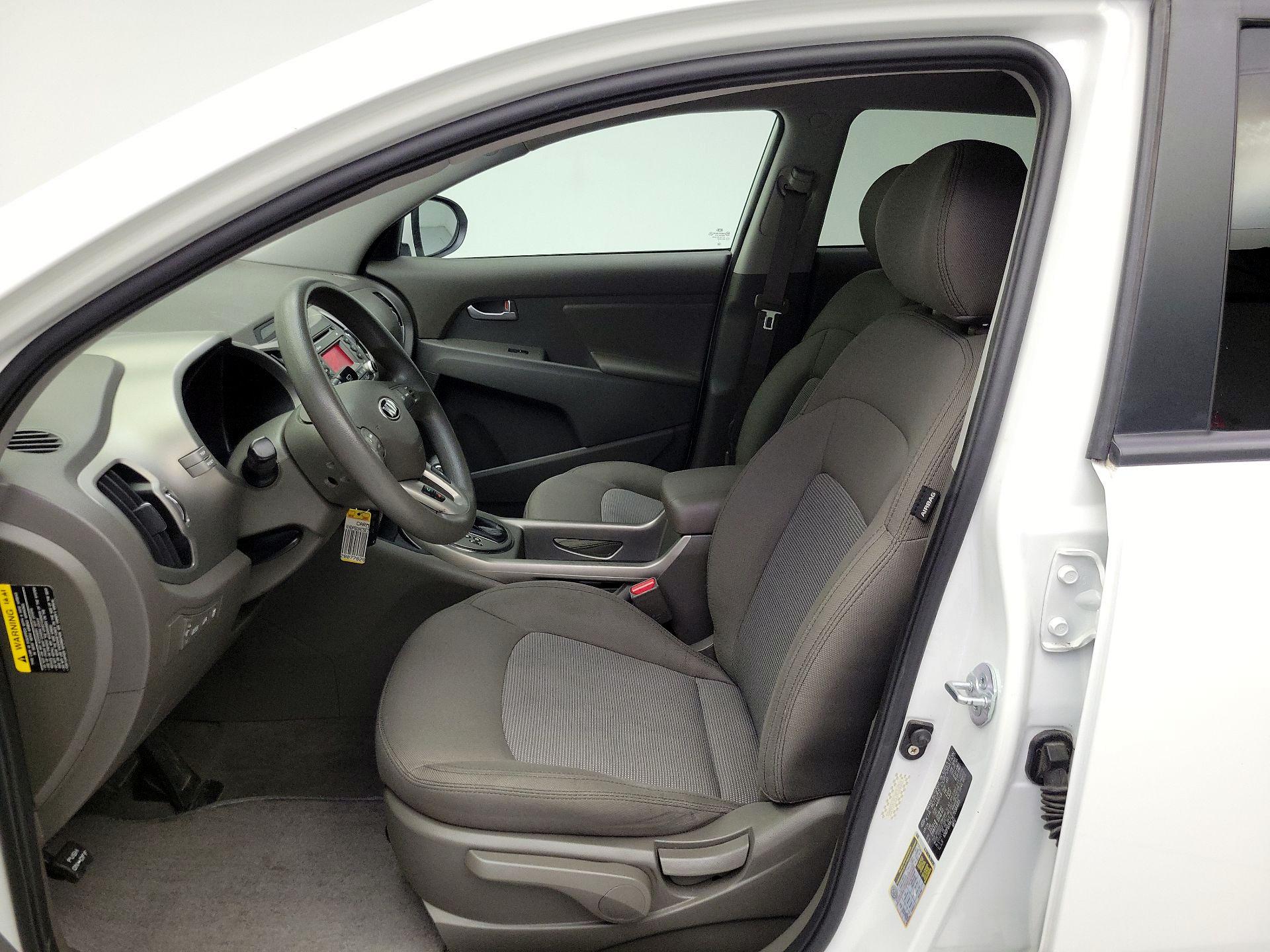 Thumbnail: 2014 Kia Sportage - 11