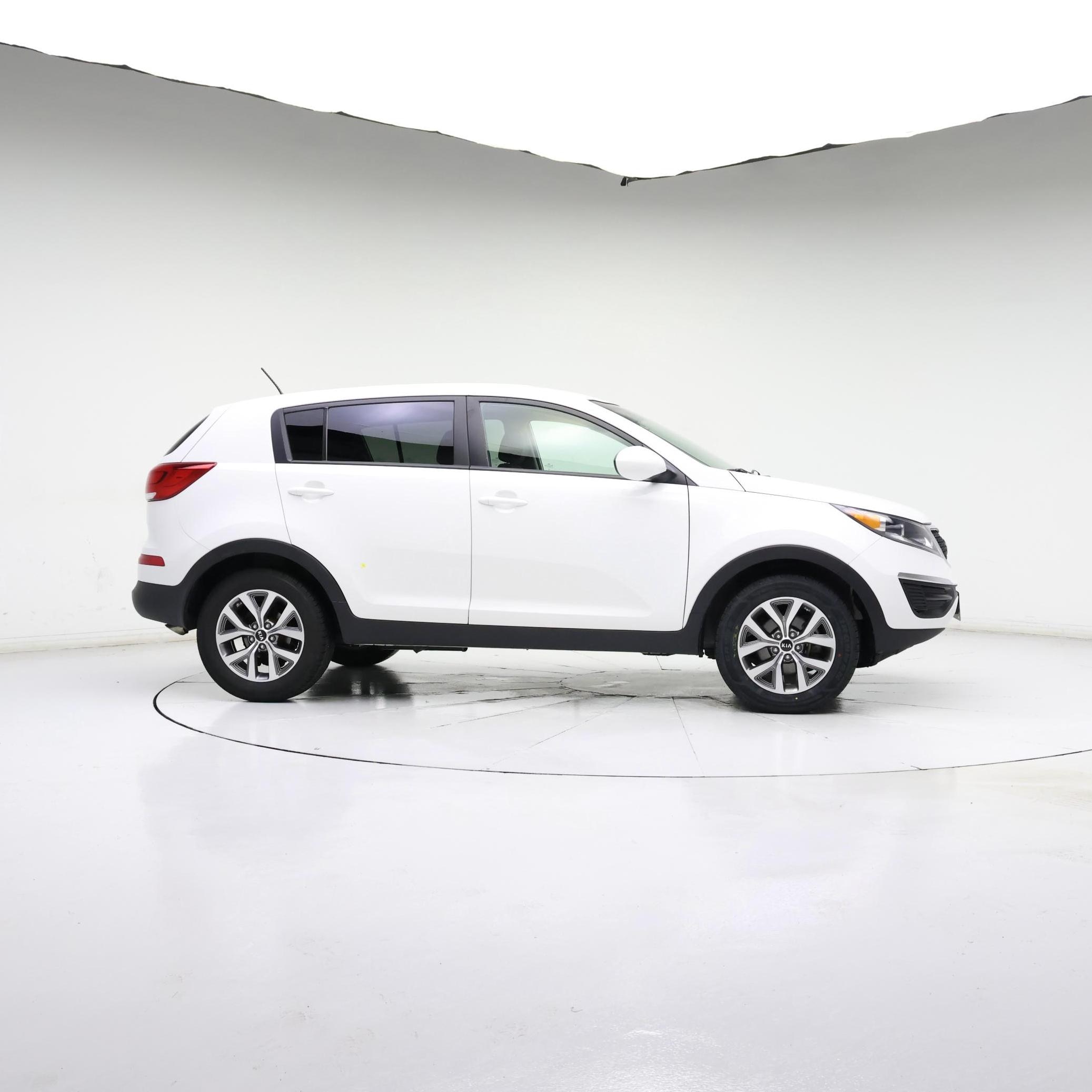 Thumbnail: 2014 Kia Sportage - 7