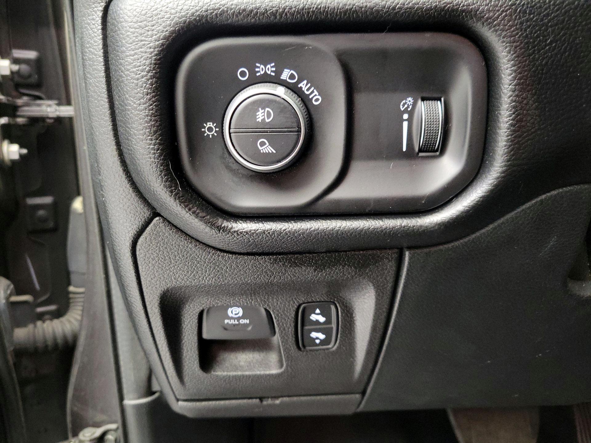 Thumbnail: 2020 RAM 1500 - 13