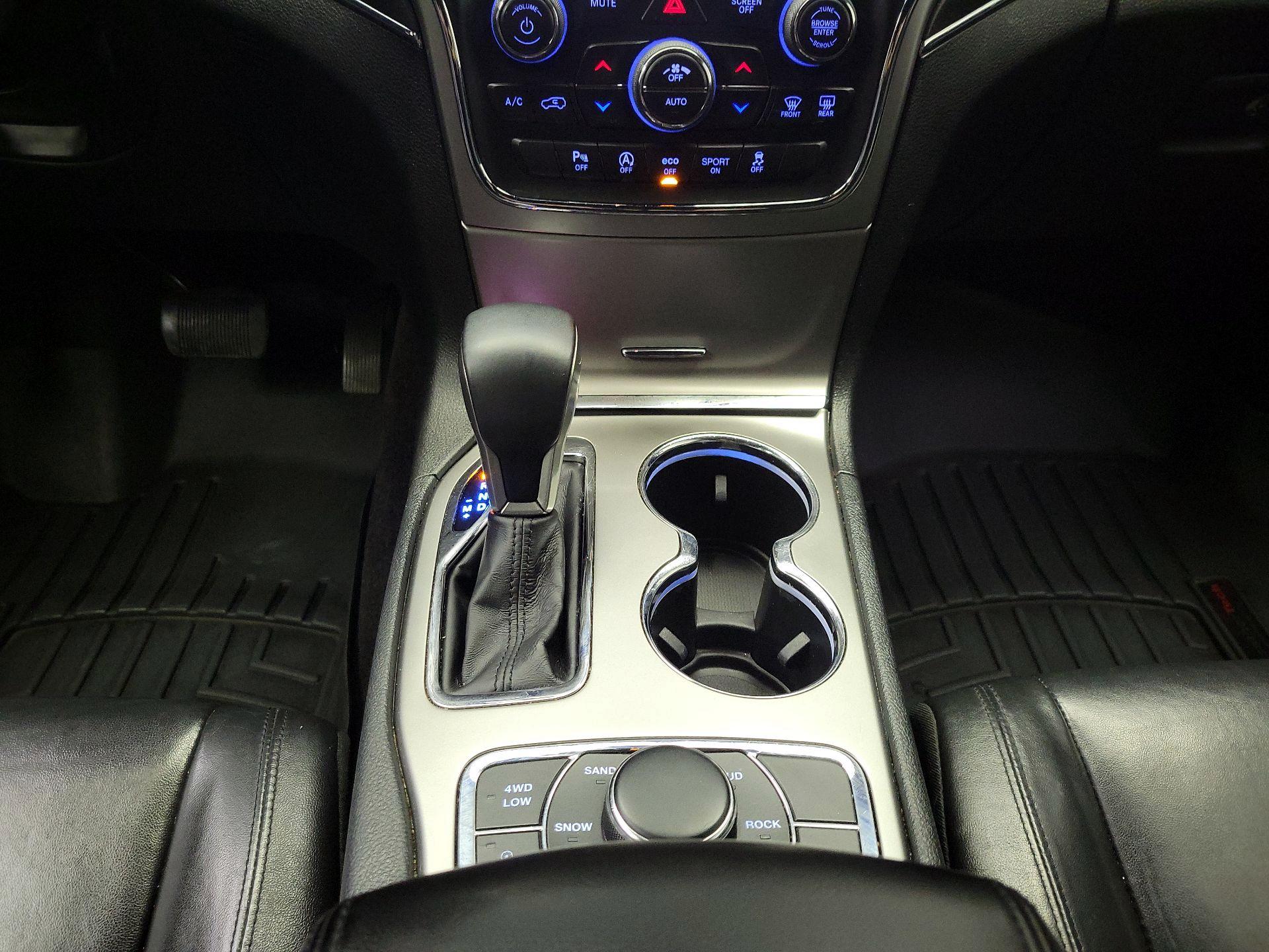 Thumbnail: 2018 Jeep Grand Cherokee - 18