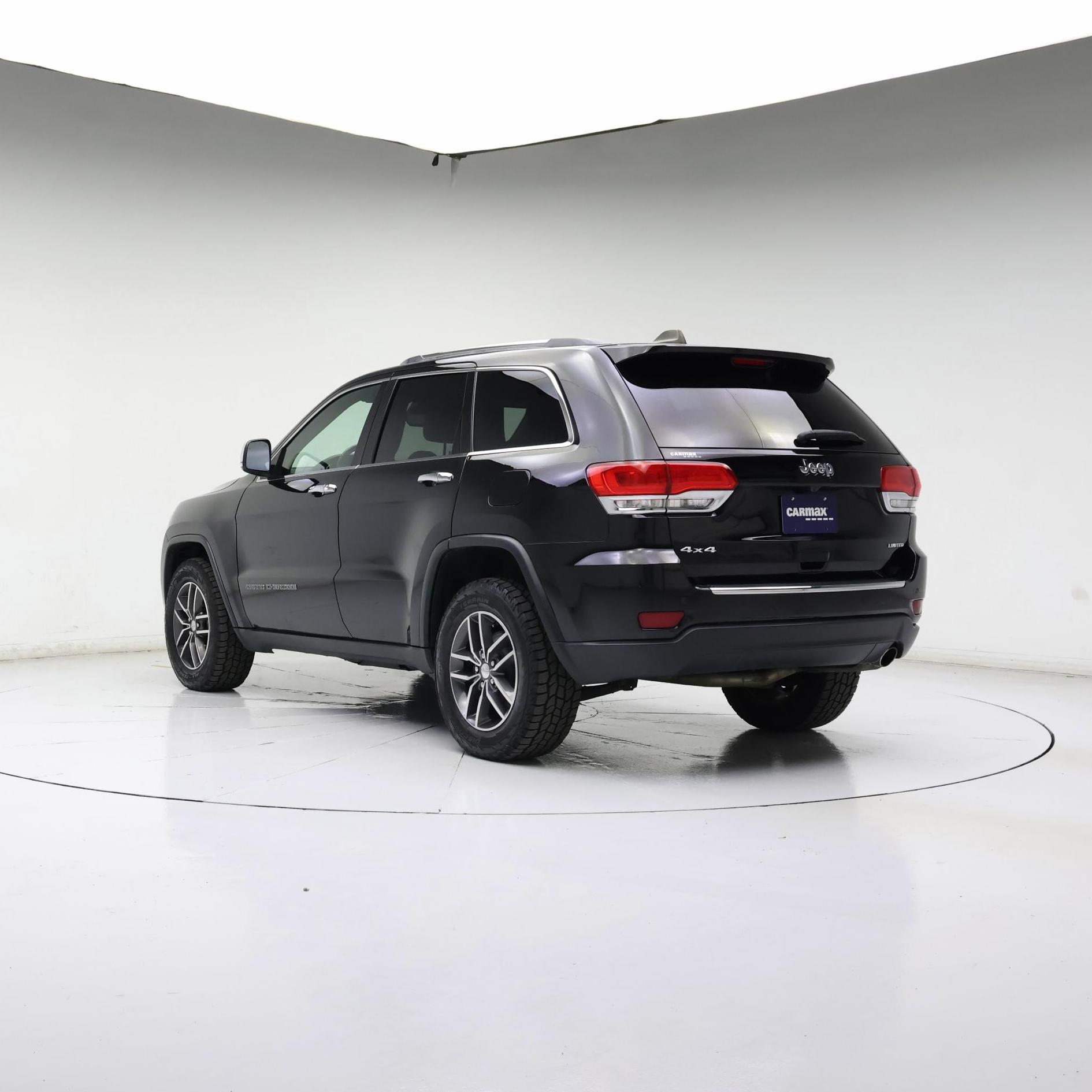 Thumbnail: 2018 Jeep Grand Cherokee - 2