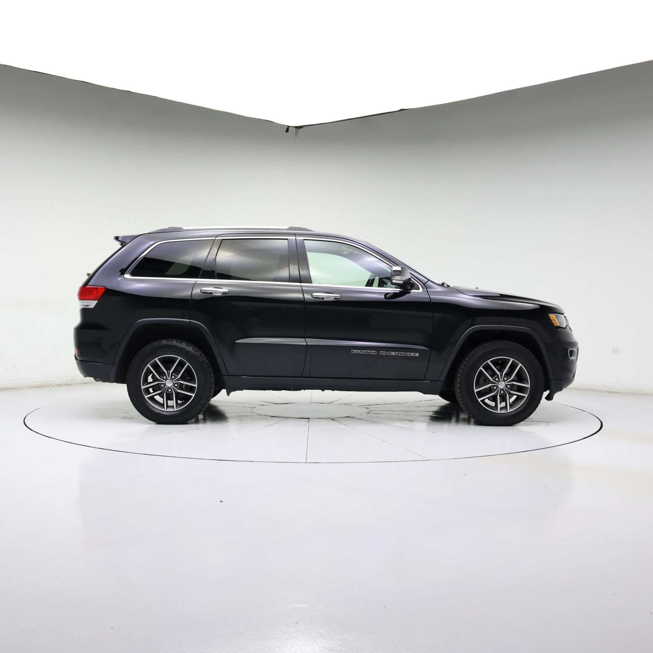 Thumbnail: 2018 Jeep Grand Cherokee - 7