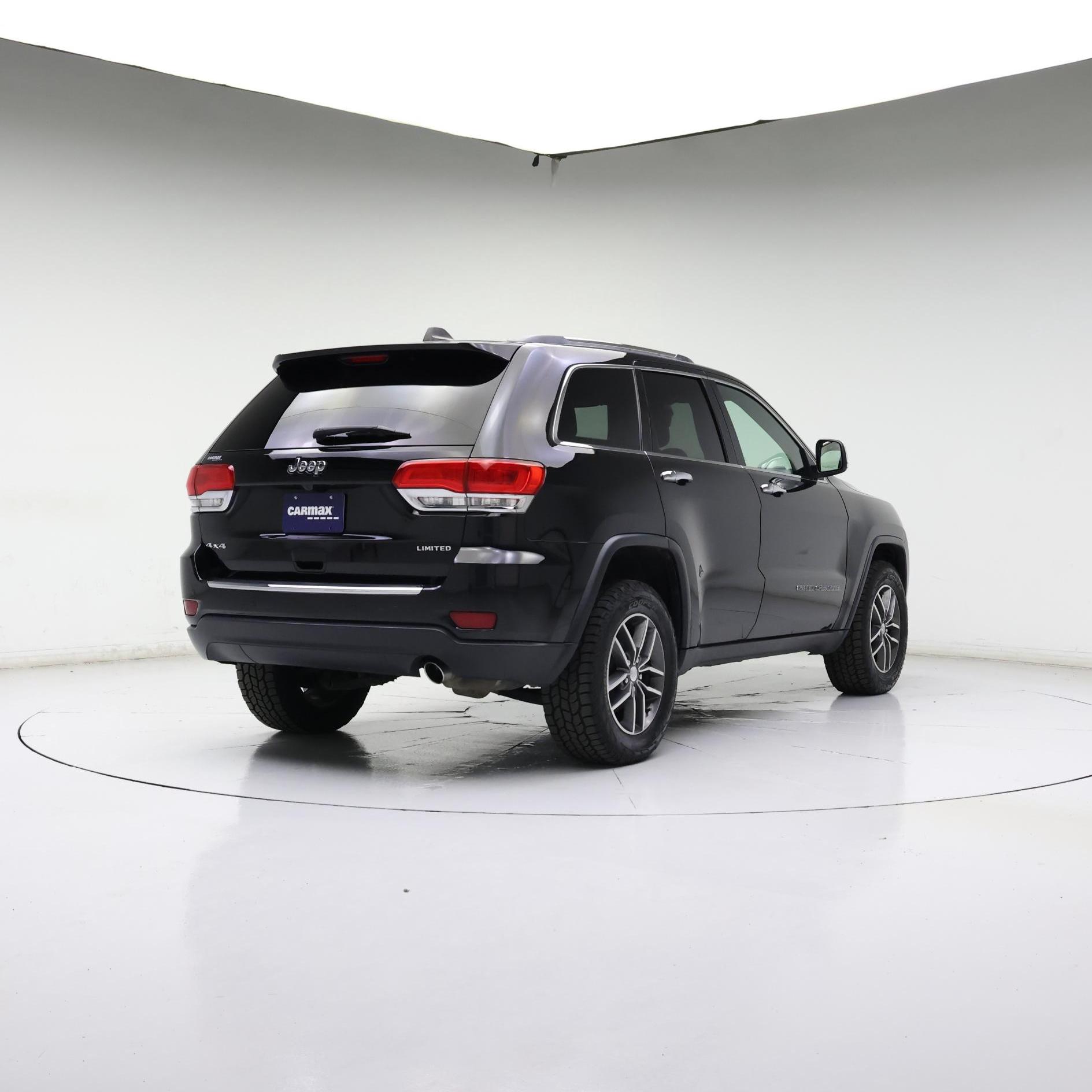 Thumbnail: 2018 Jeep Grand Cherokee - 8