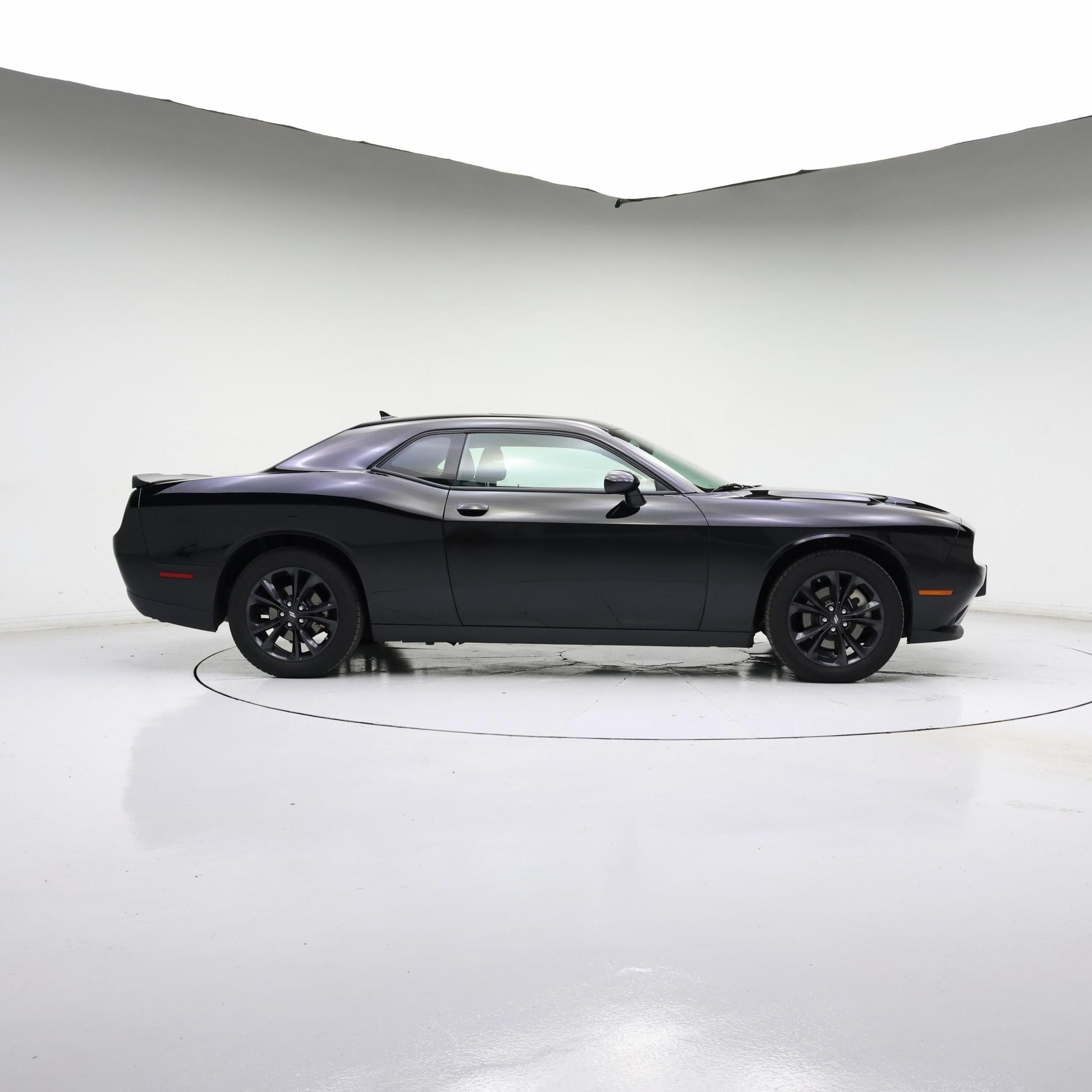 Thumbnail: 2023 Dodge Challenger - 3