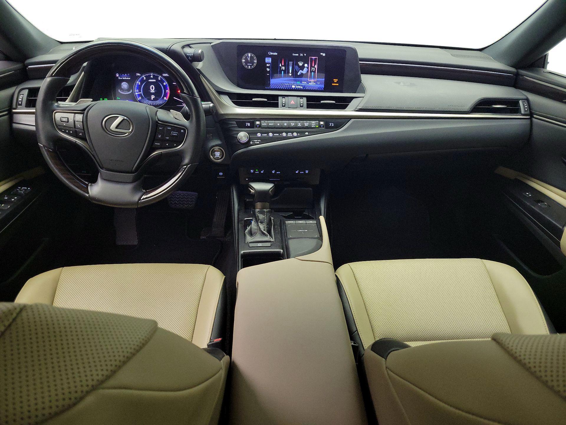 Thumbnail: 2021 Lexus ES - 9