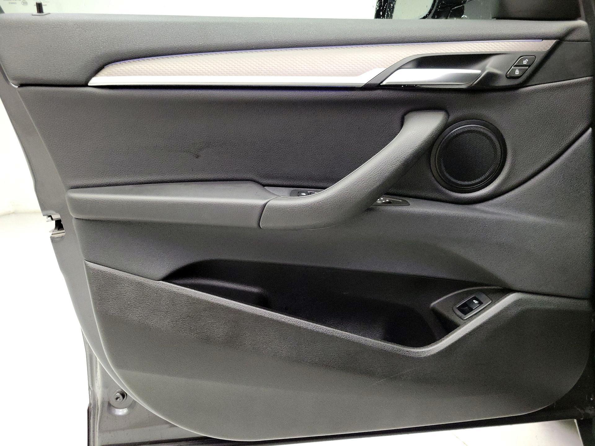 Thumbnail: 2022 BMW X2 - 12