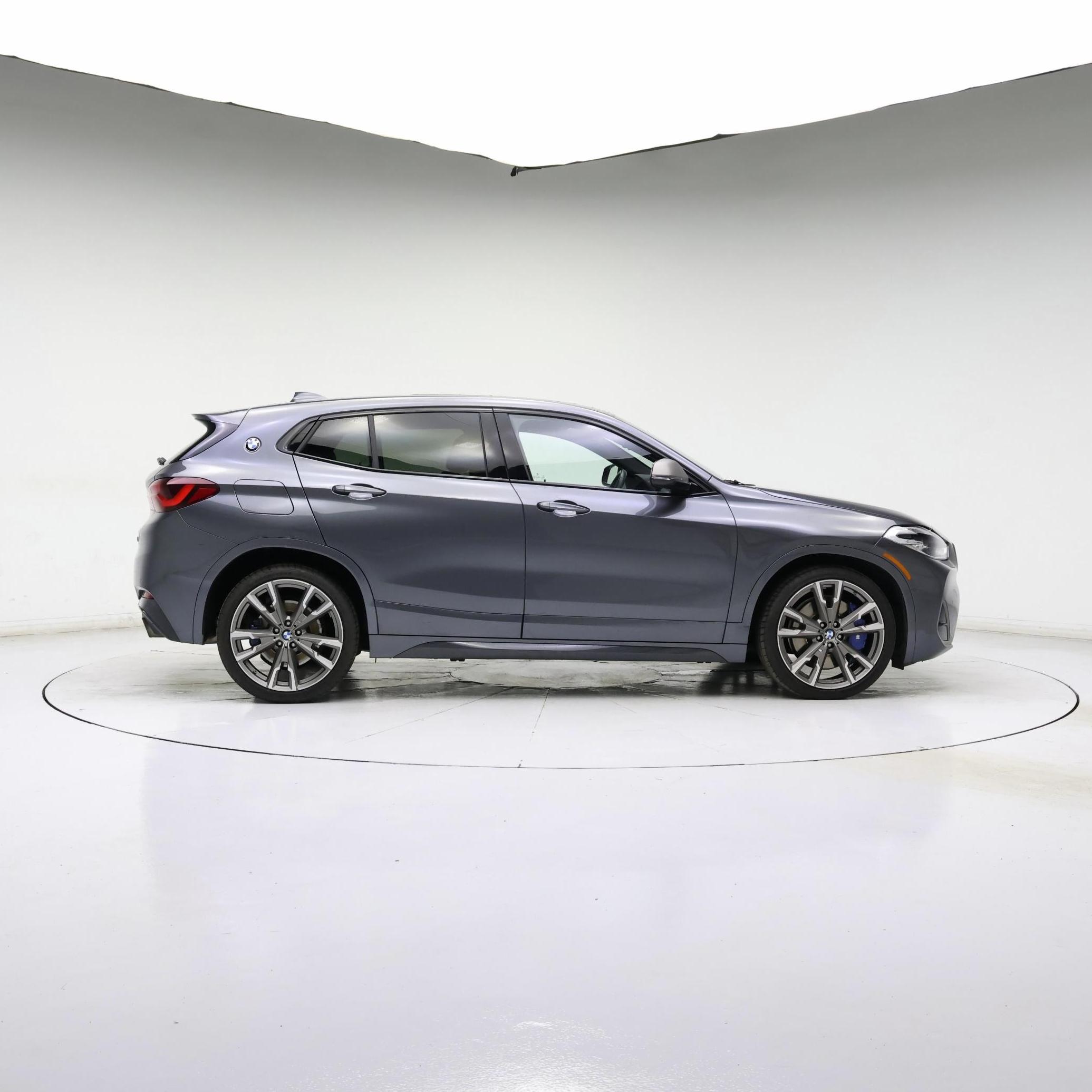 Thumbnail: 2022 BMW X2 - 3