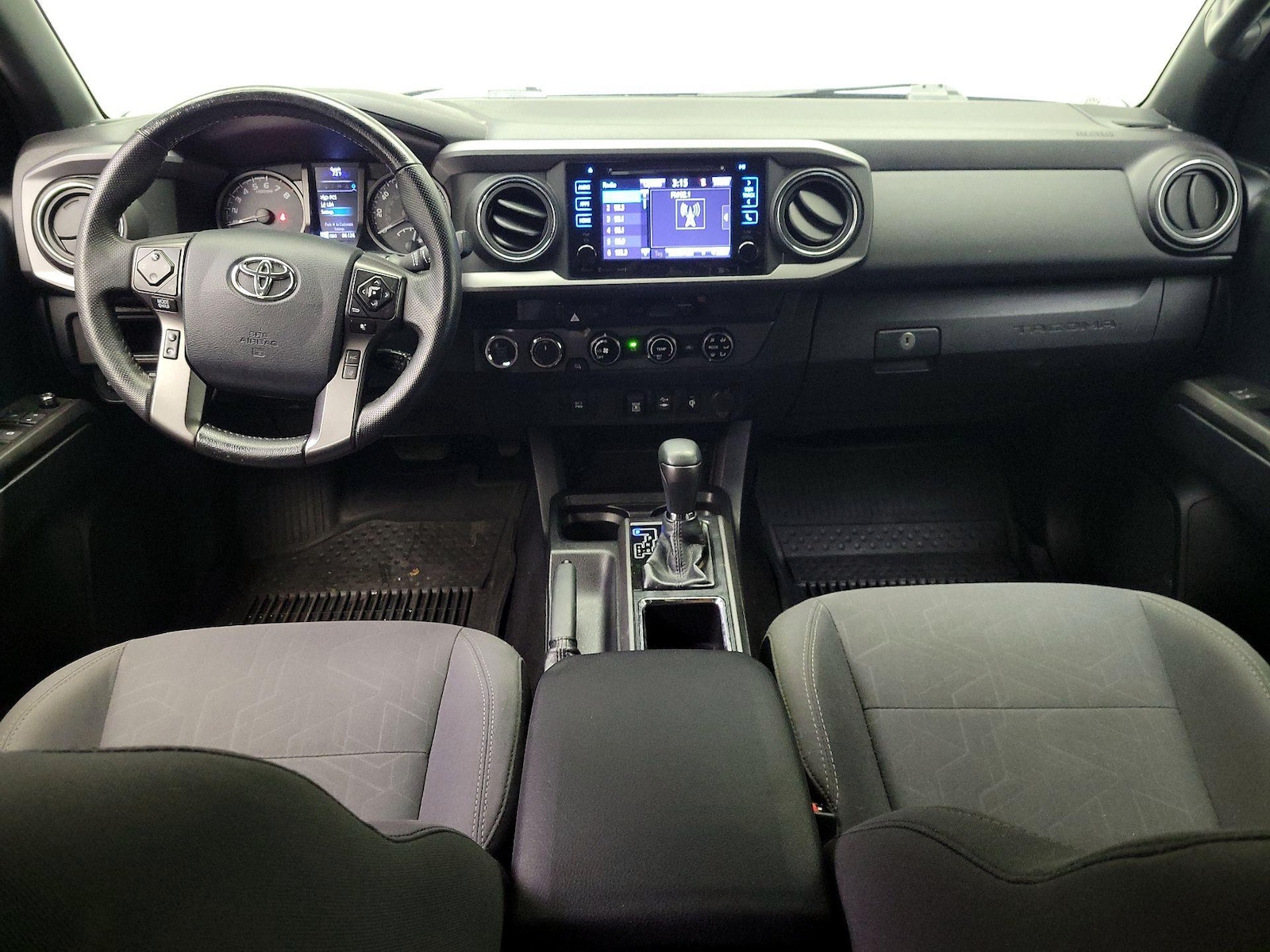 2018 Toyota Tacoma TRD Sport - Photo 10