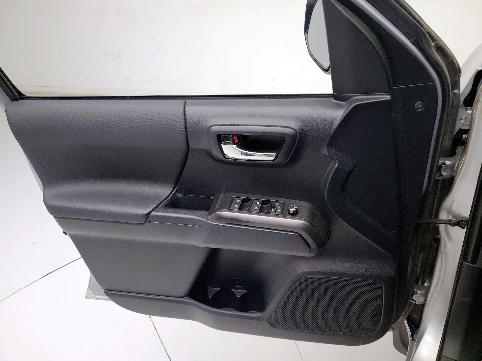 2018 Toyota Tacoma TRD Sport - Photo 13