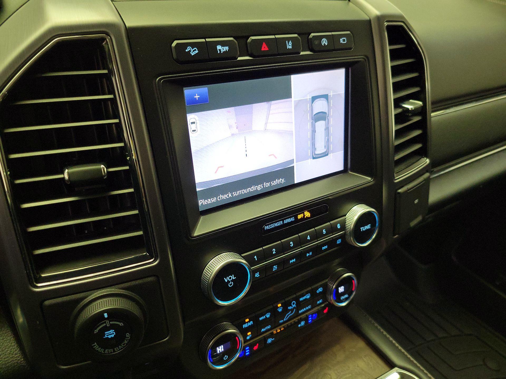 Thumbnail: 2020 Ford Expedition - 15