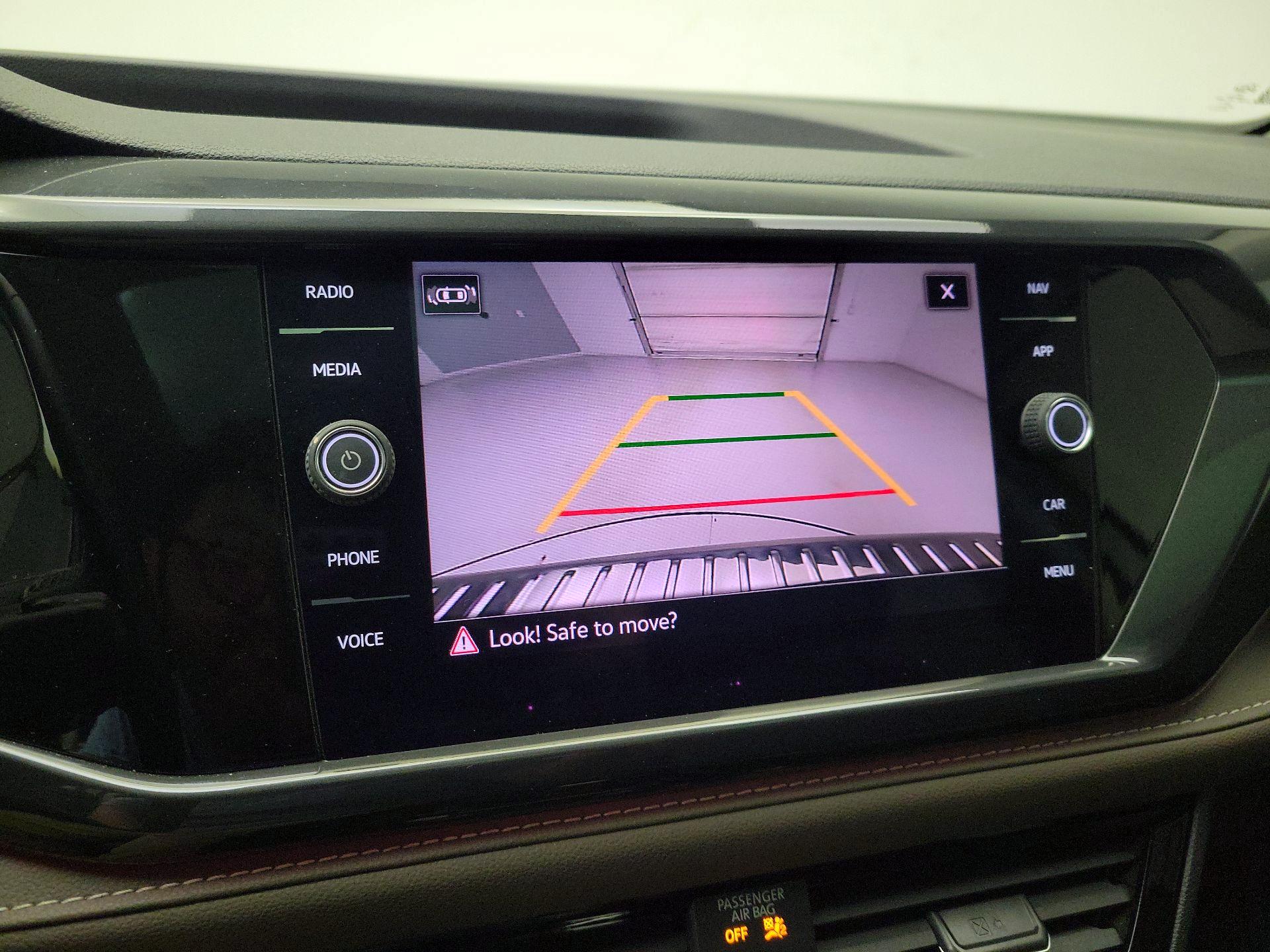 Thumbnail: 2023 Volkswagen Taos - 15