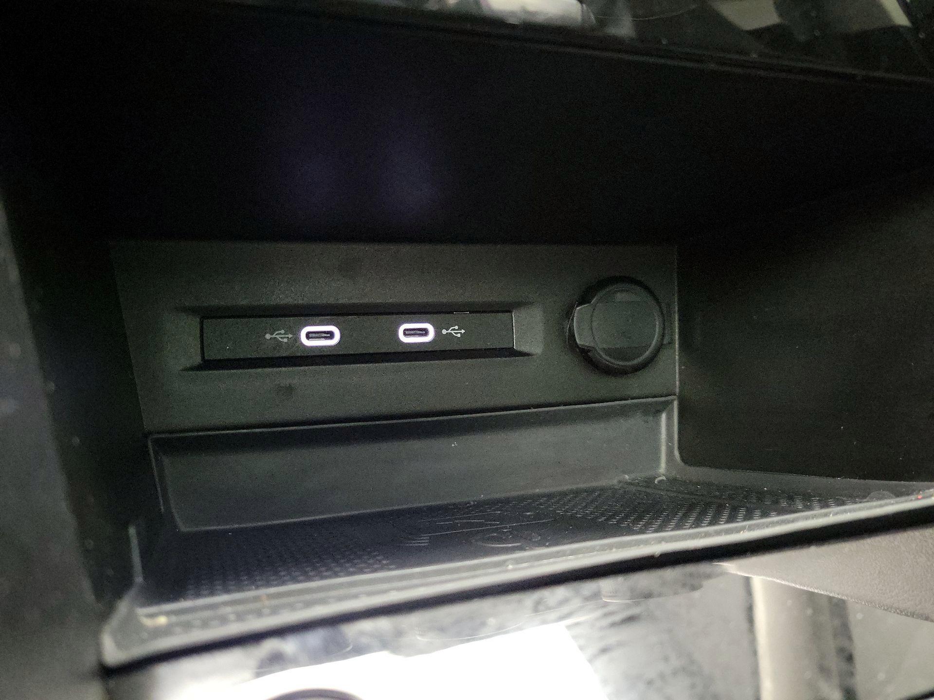 Thumbnail: 2023 Volkswagen Taos - 19