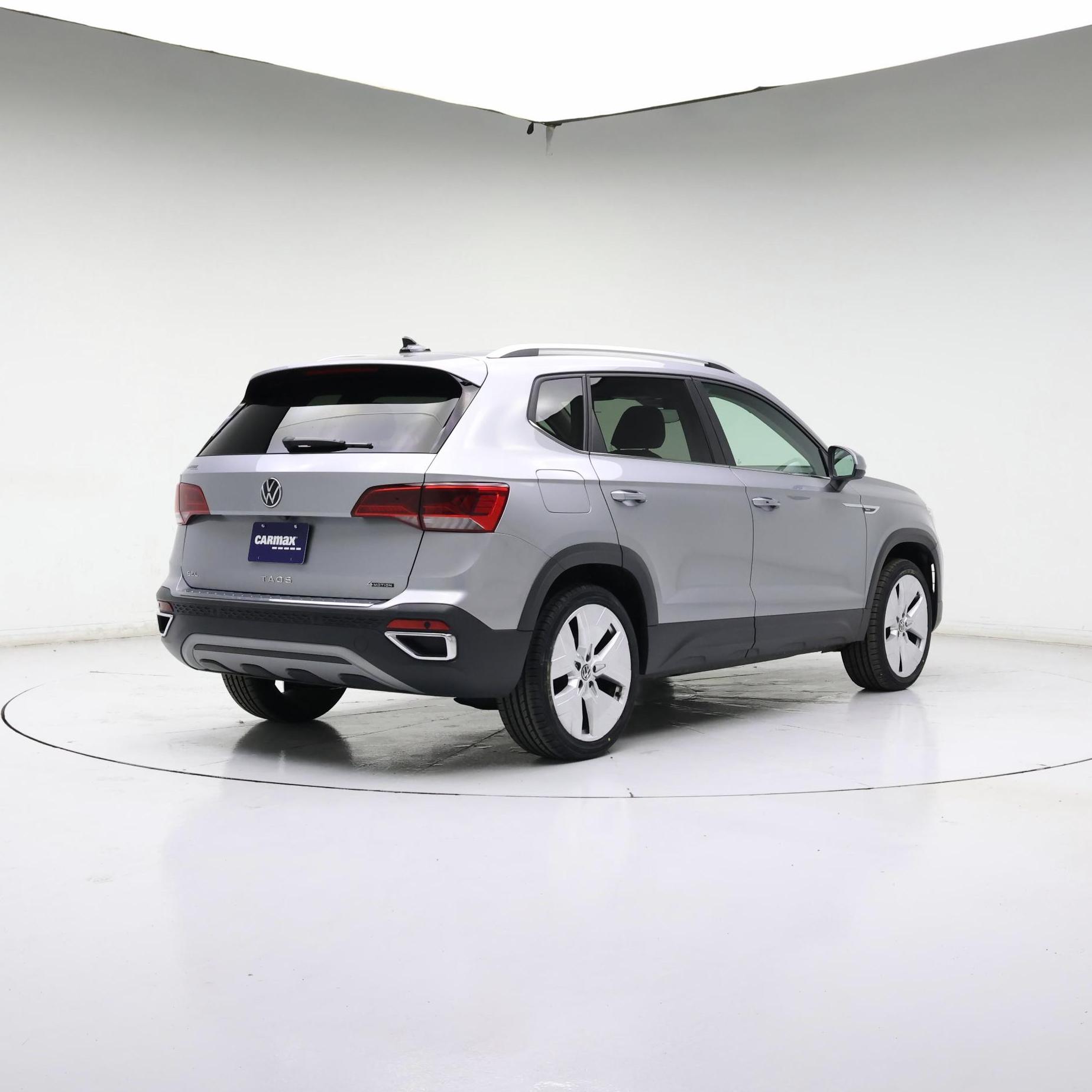 Thumbnail: 2023 Volkswagen Taos - 8