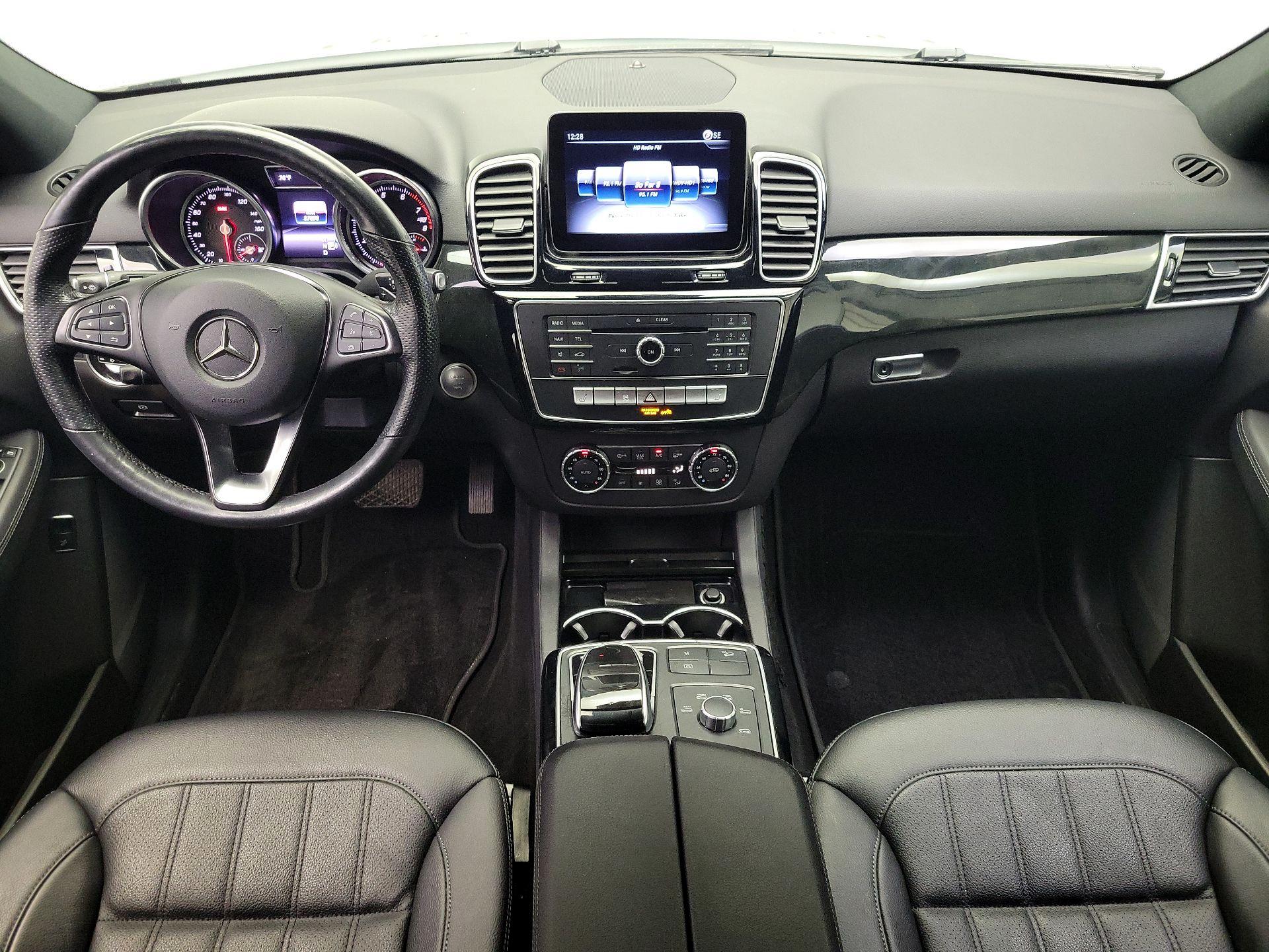 Thumbnail: 2018 Mercedes-Benz GLE - 9