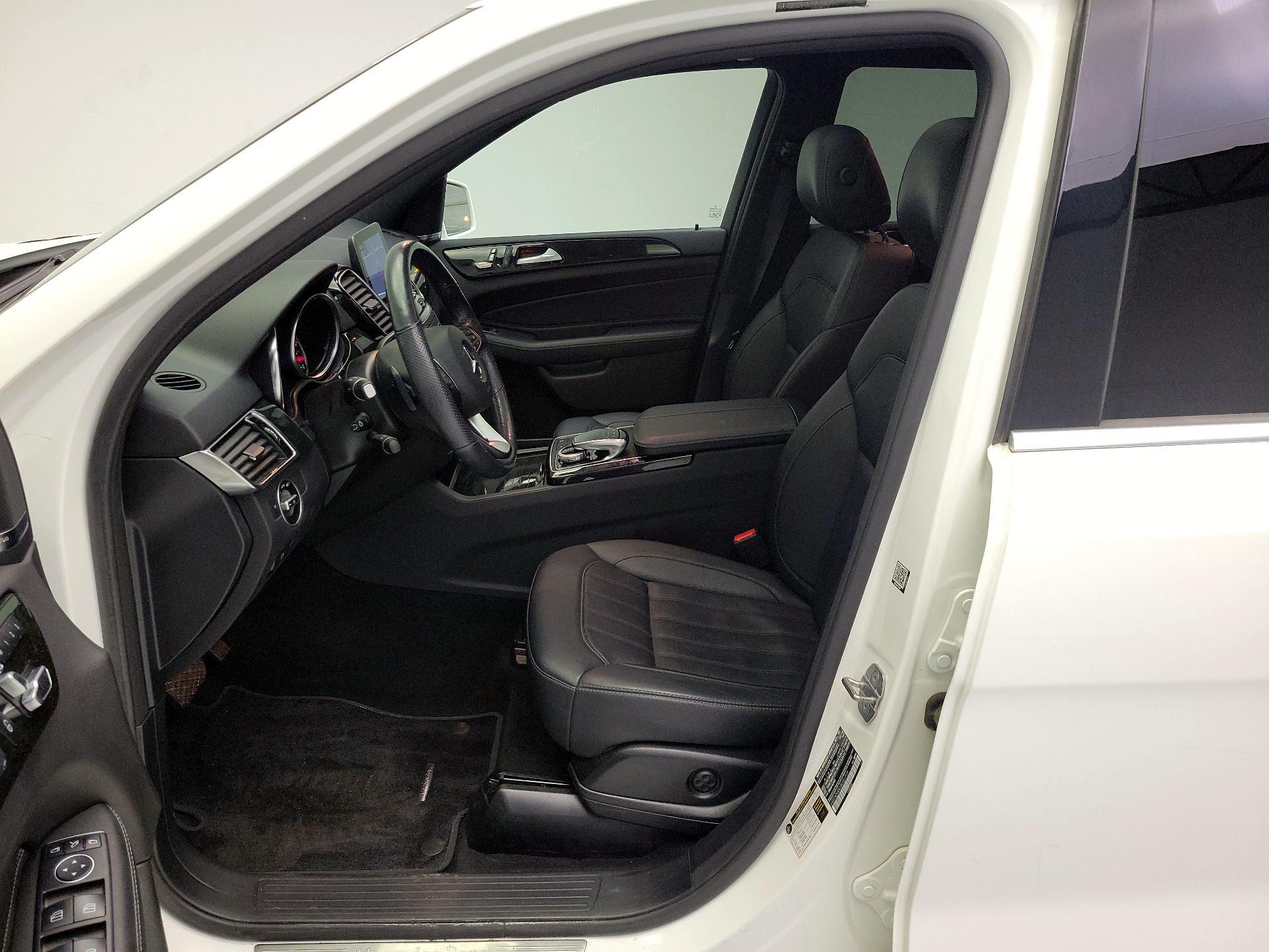 Thumbnail: 2018 Mercedes-Benz GLE - 11