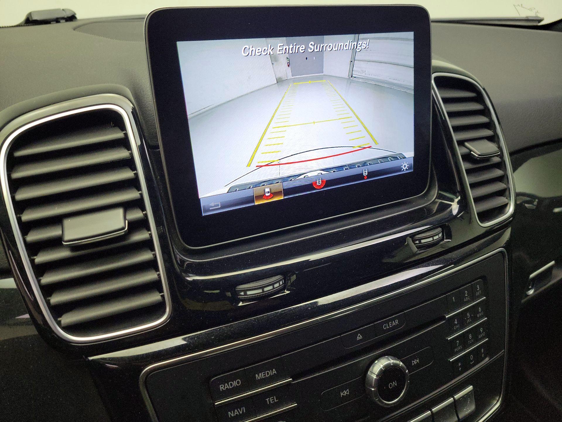 Thumbnail: 2018 Mercedes-Benz GLE - 15